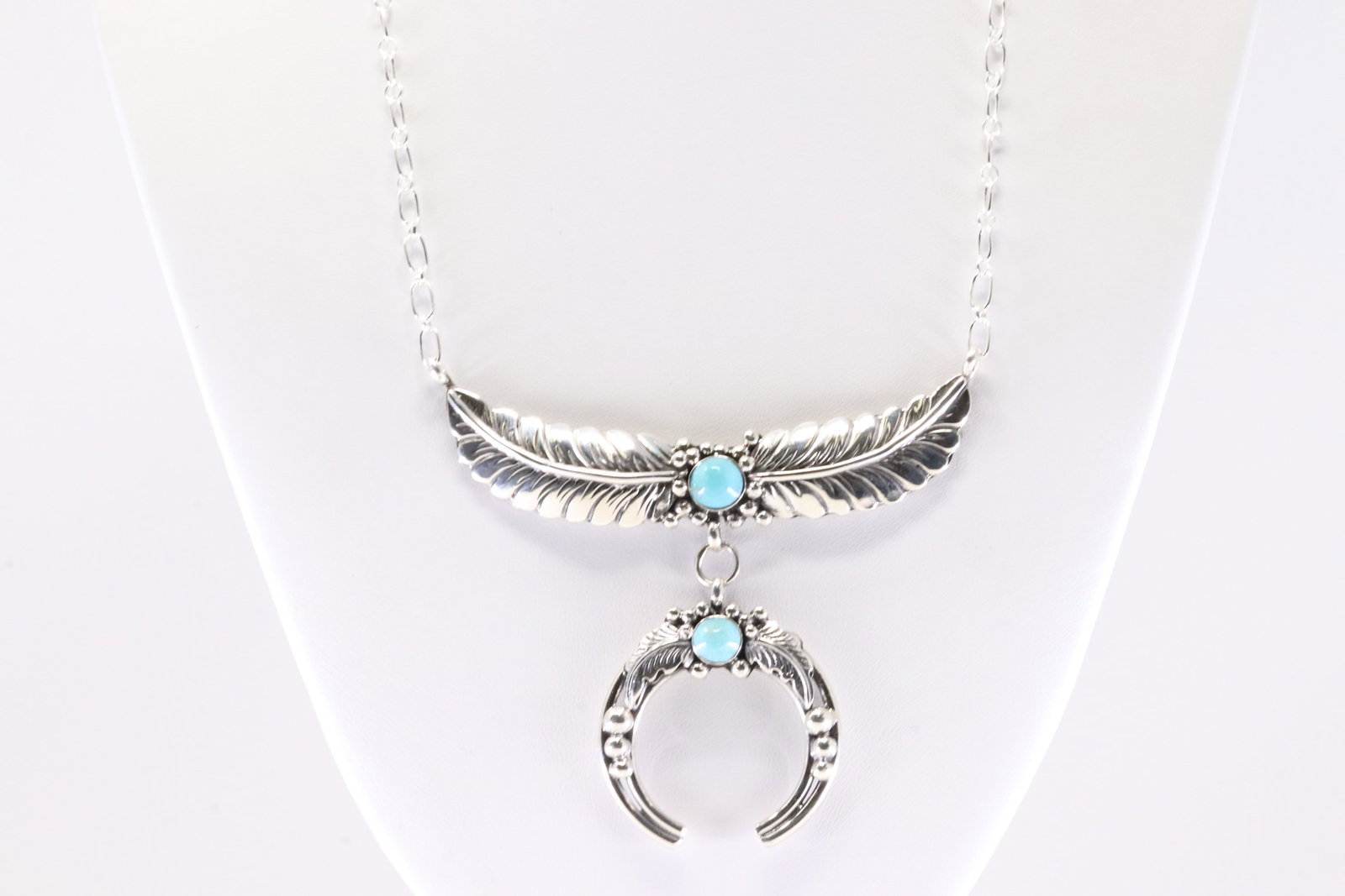 Native America Navajo Stearling Silver Turquoise Necklace By Loretta Delgarito.: This is a Native America Navajo Stearling Silver Turquoise Necklace By Loretta Delgarito. Stamp From R.B Company. Necklace Length: 16.00.