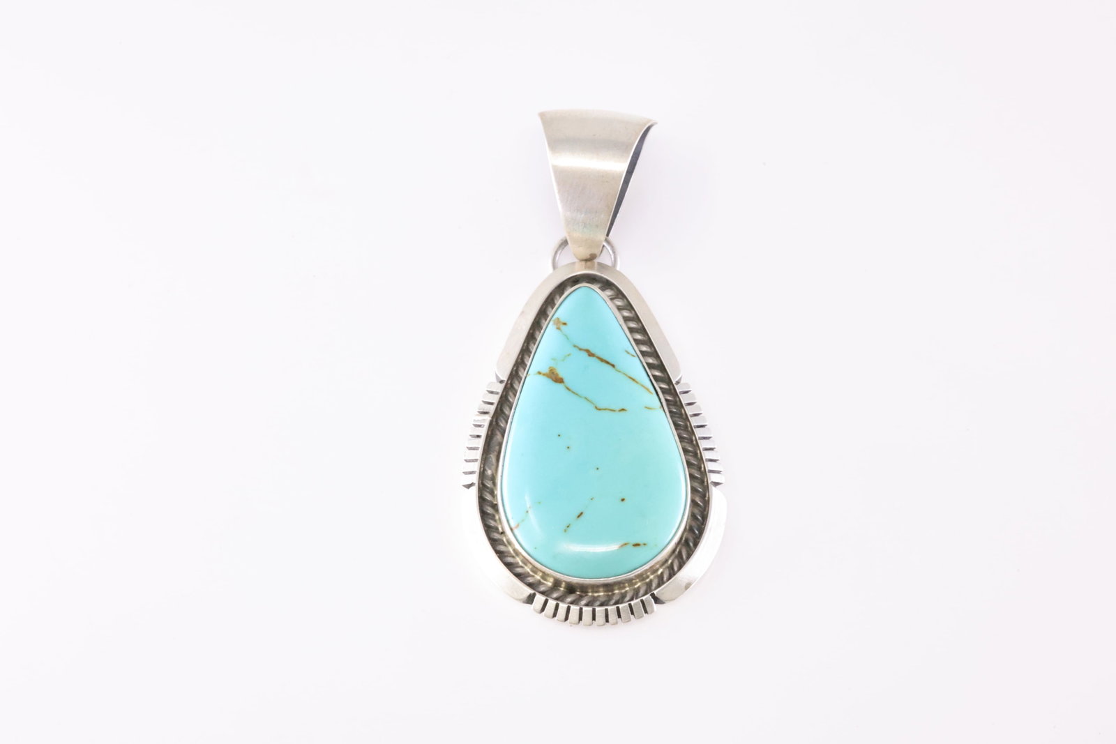 Native America Navajo Sterling Silver Kingman Turquoise Pendant By Alfred Martinez.: This is a Native America Navajo Sterling Silver Kingman Turquoise Pendant By Alfred Martinez. Stamp AM.