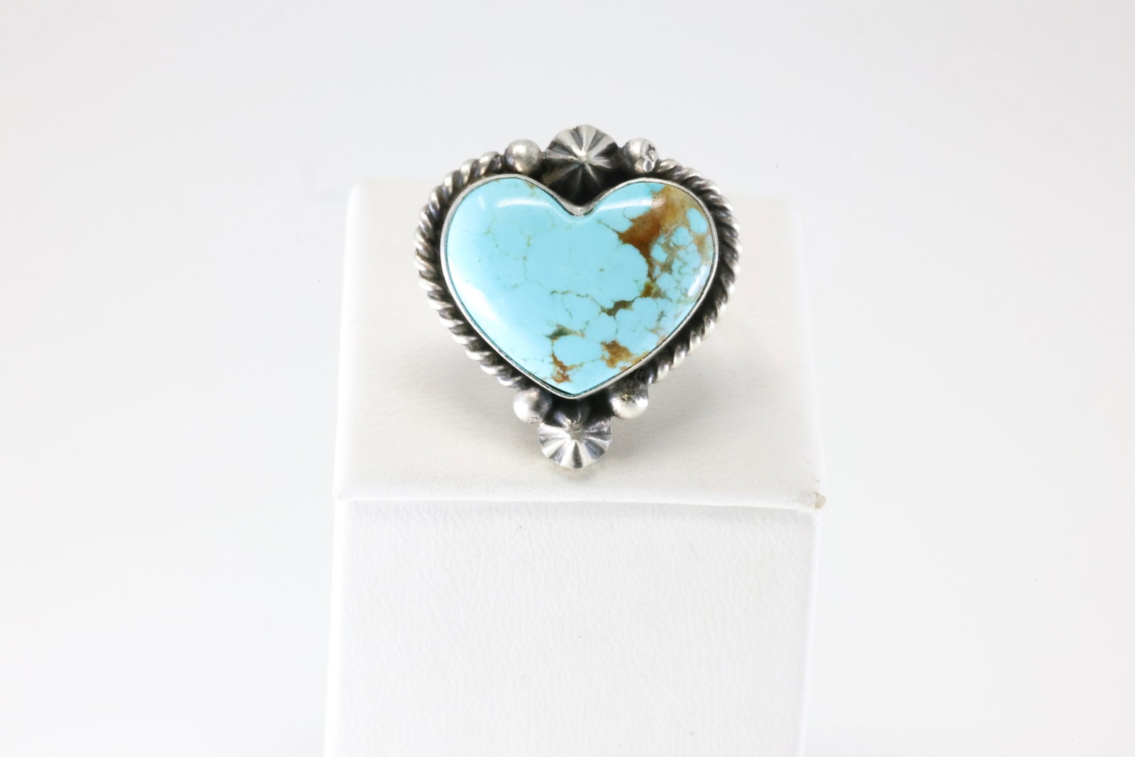 Native America Navajo Sterling Silver Turquoise Heart Ring By Dixon.: This is a Native America Navajo Sterling Silver Turquoise Heart Ring By Dixon. Stamp Dixon. Ring Size: 7.00.