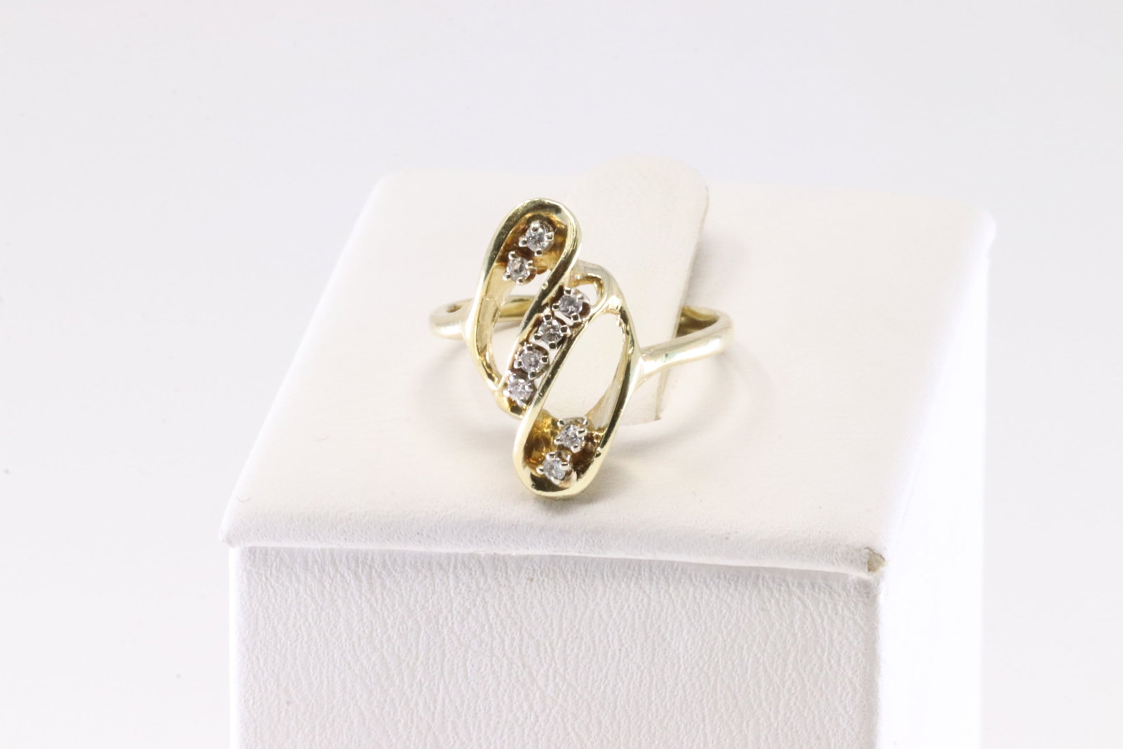 Diamond Ring 14Kt. - 3