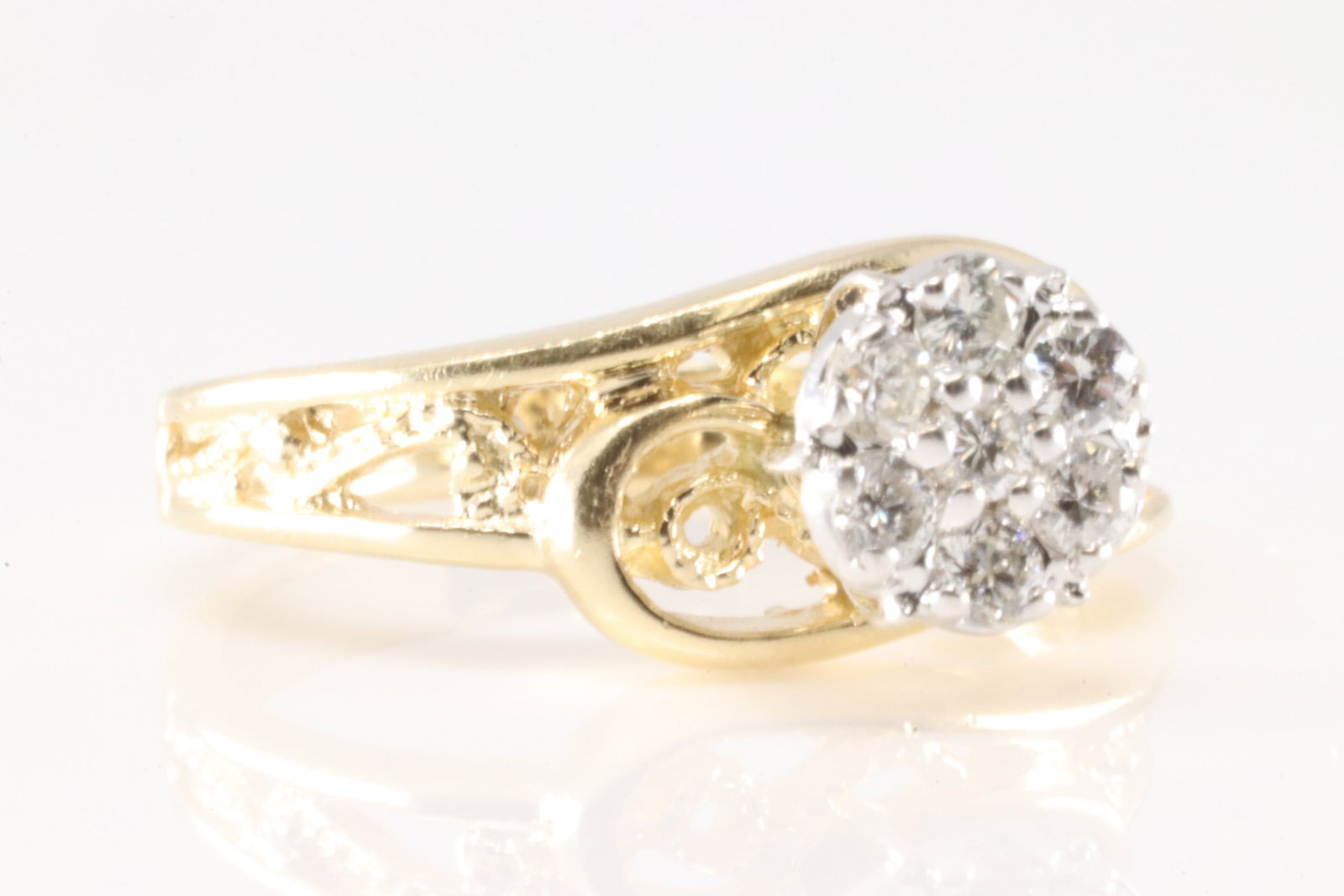 Diamond Ring 14Kt. - 2