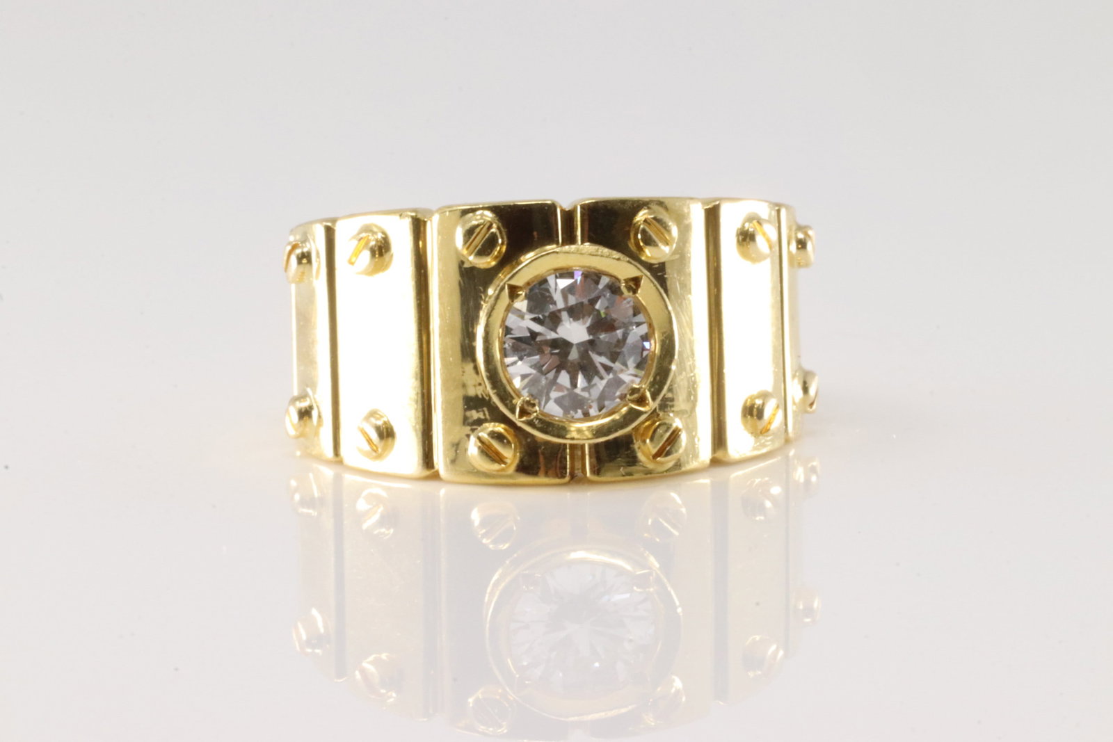 Diamond Ring 18Kt. (1 of 4)
