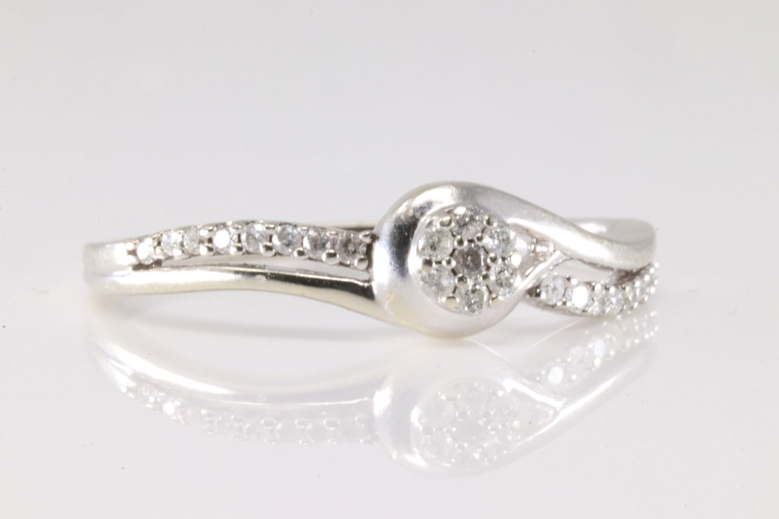 Diamond Ring 14Kt. - 2