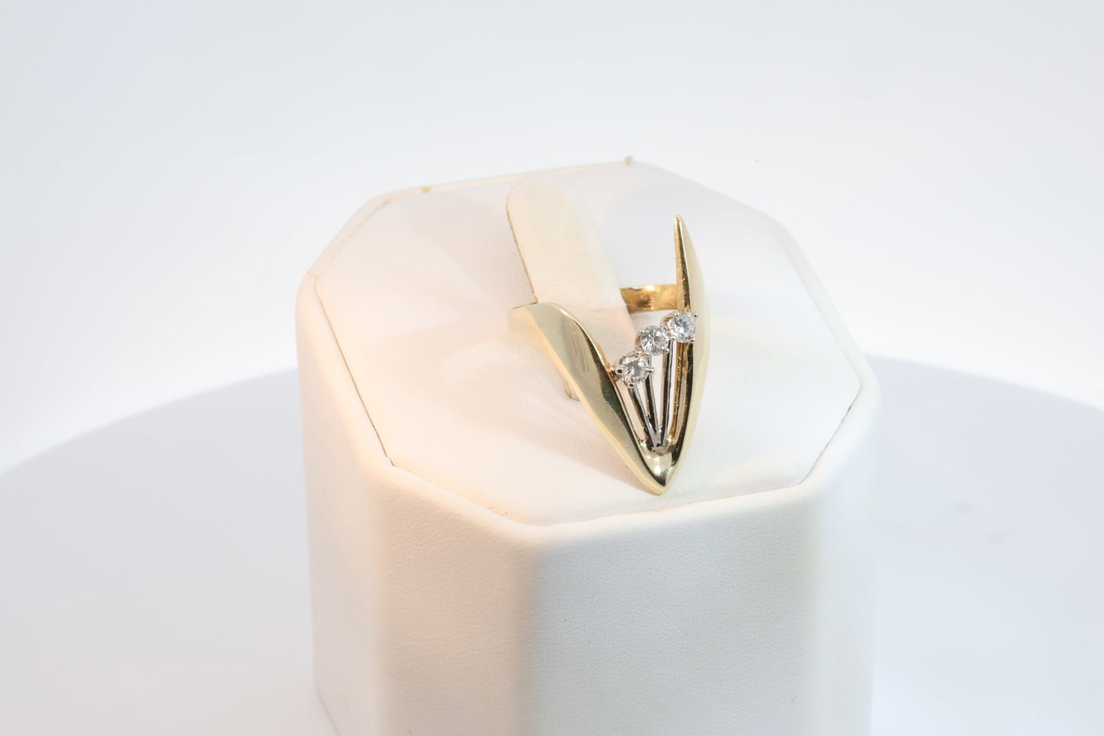 Diamond Ring 14Kt. - 2