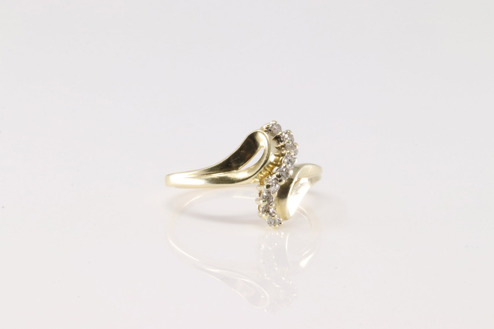 Diamond Ring 10Kt. - 2