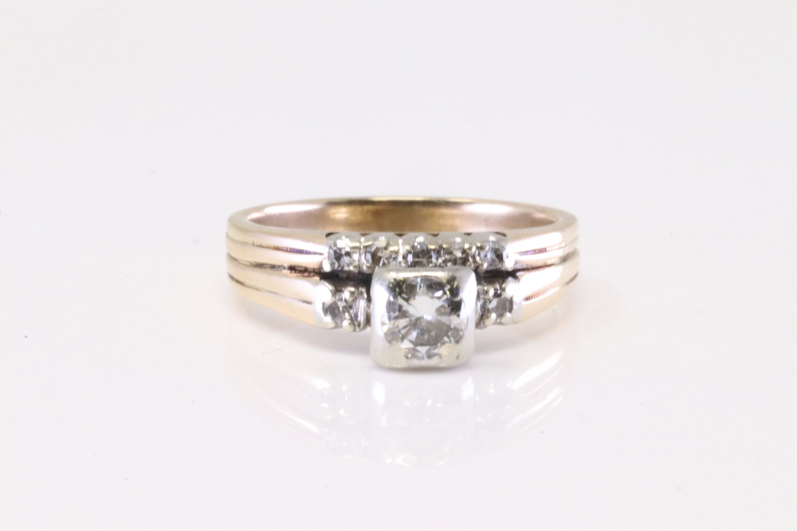 Diamond Ring 14Kt. (1 of 4)