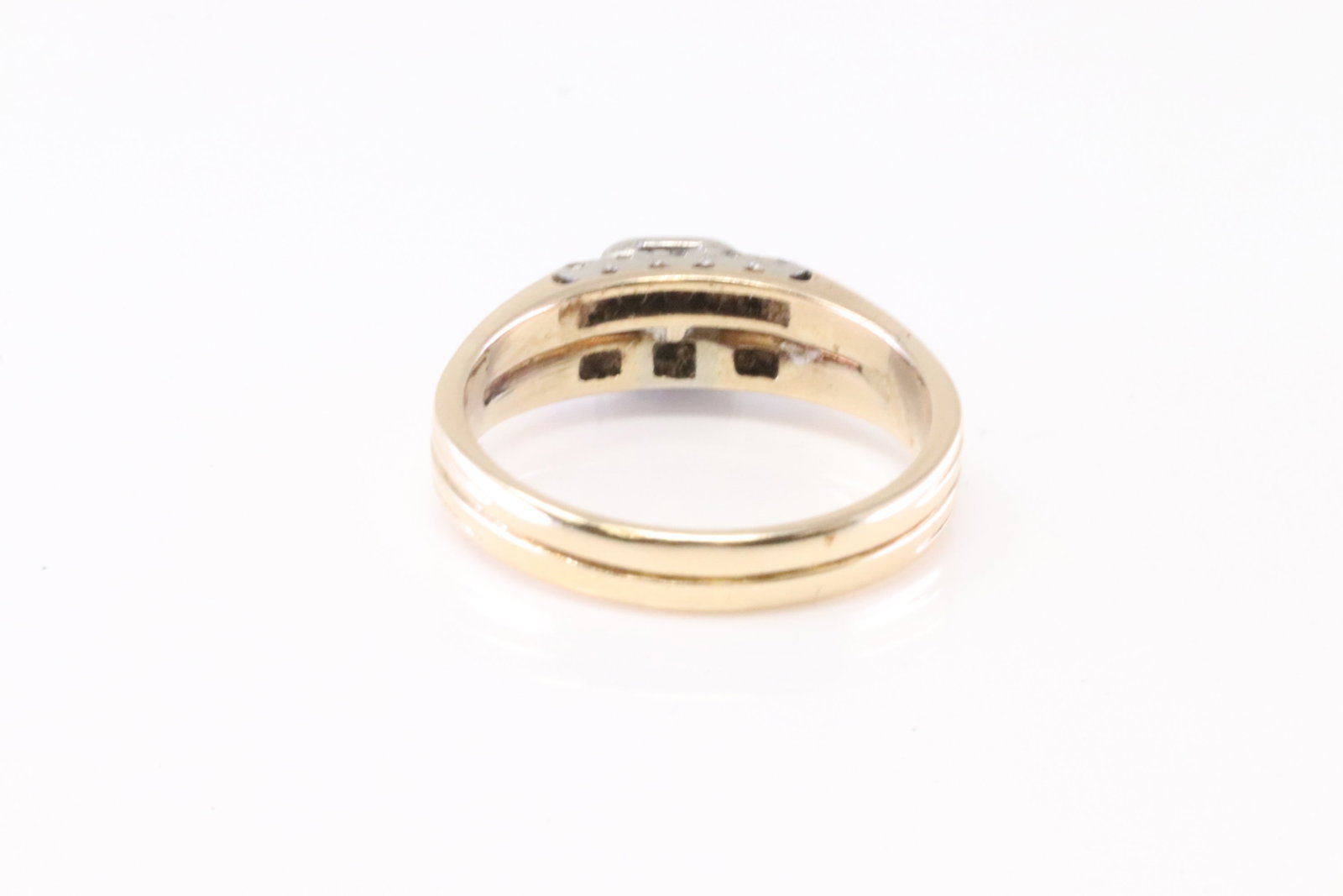 Diamond Ring 14Kt. - 4