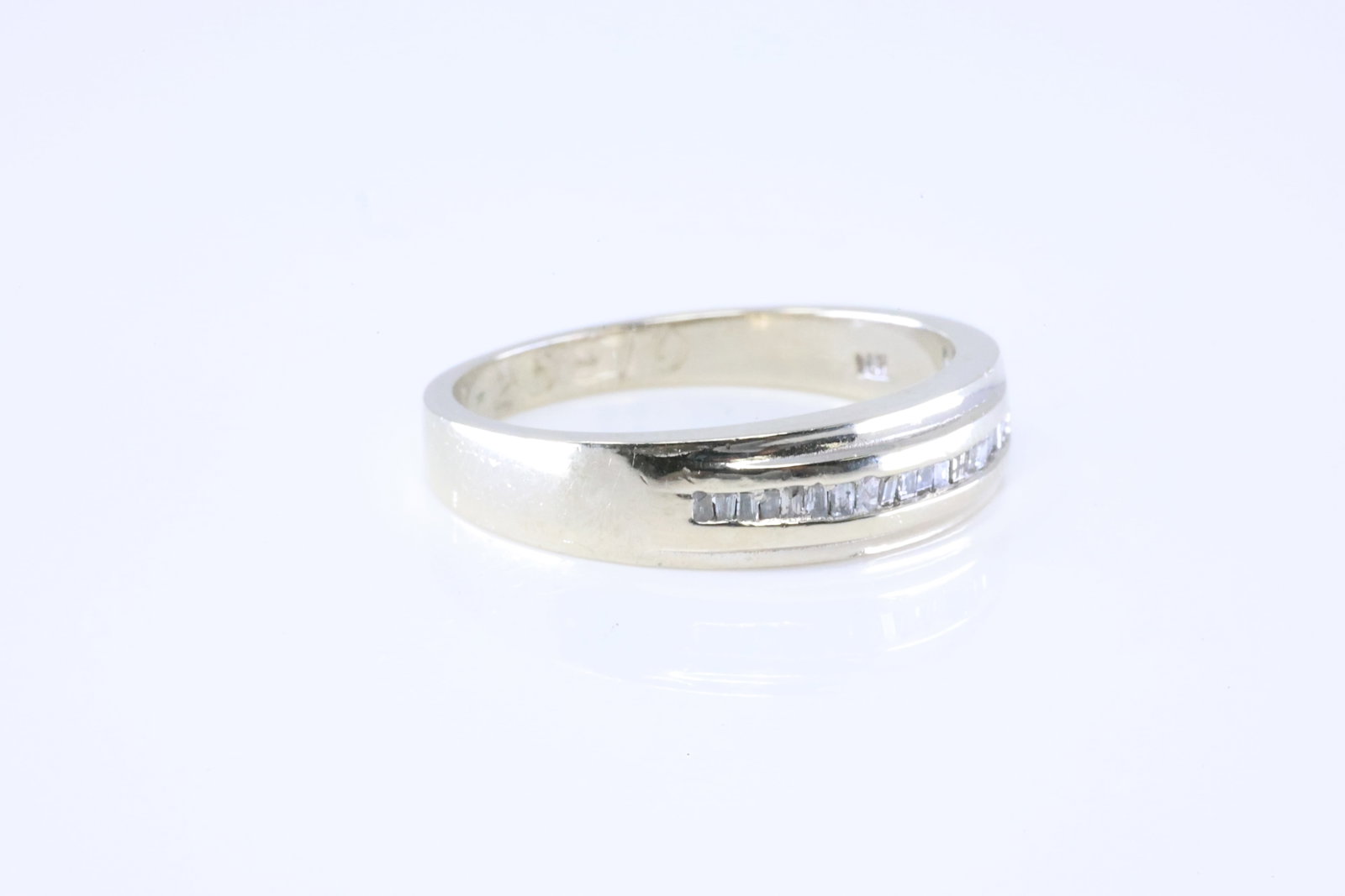 Diamond Ring 14Kt. - 2