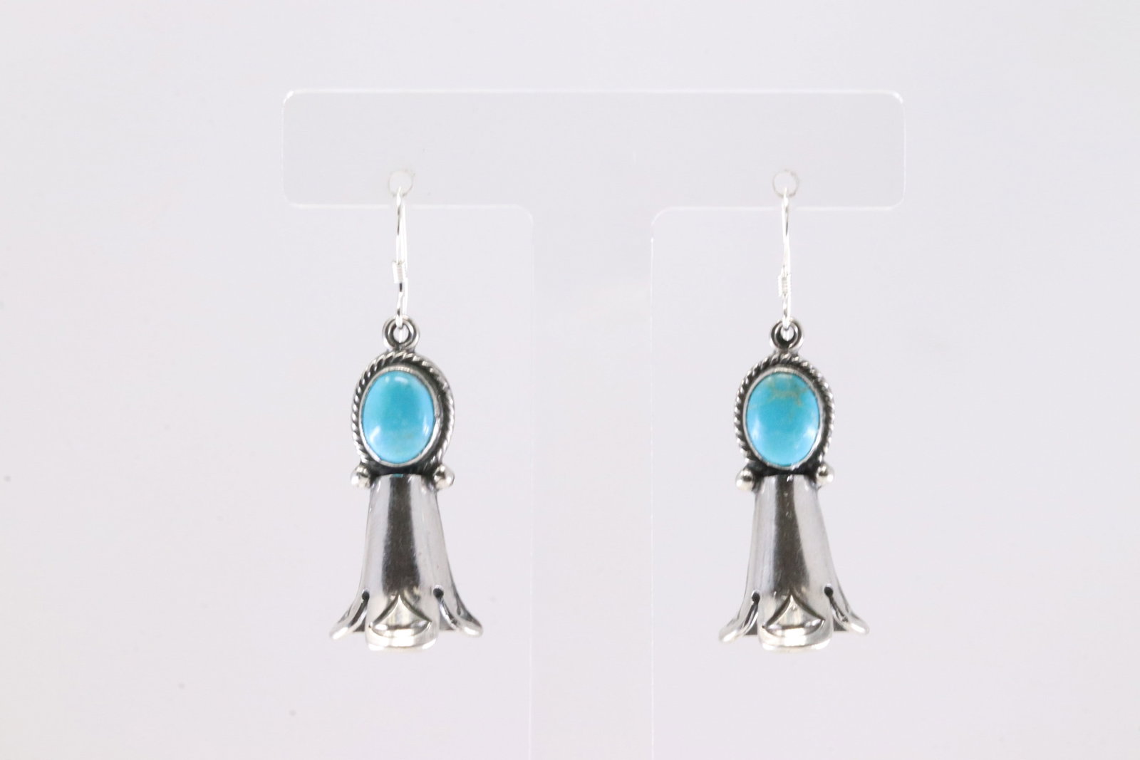 Native America Navajo Sterling Silver Turquoise Dangling Earring's By Sharon McCarthy.: This is a Native America Navajo Sterling Silver Turquoise Dangling Earring's By Sharon McCarthy. Stamp By R.B Company.