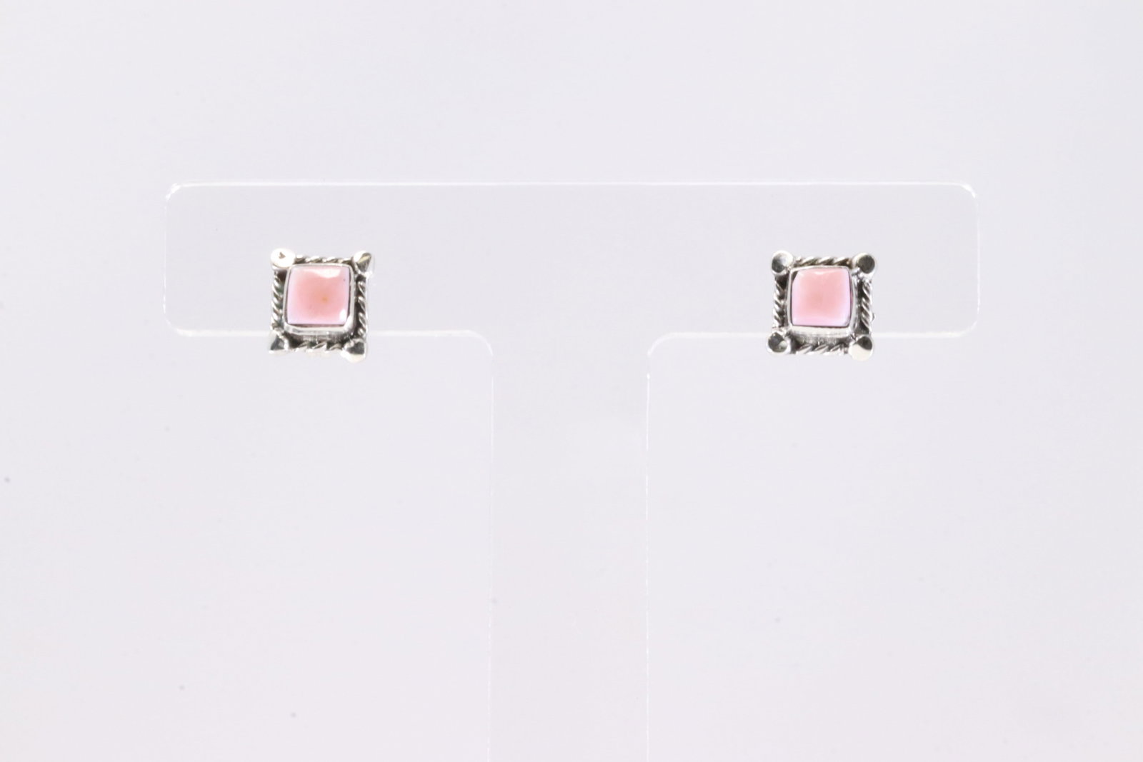 America Sterling Silver Pink Conch Shell Post Earring's. (1 of 3)