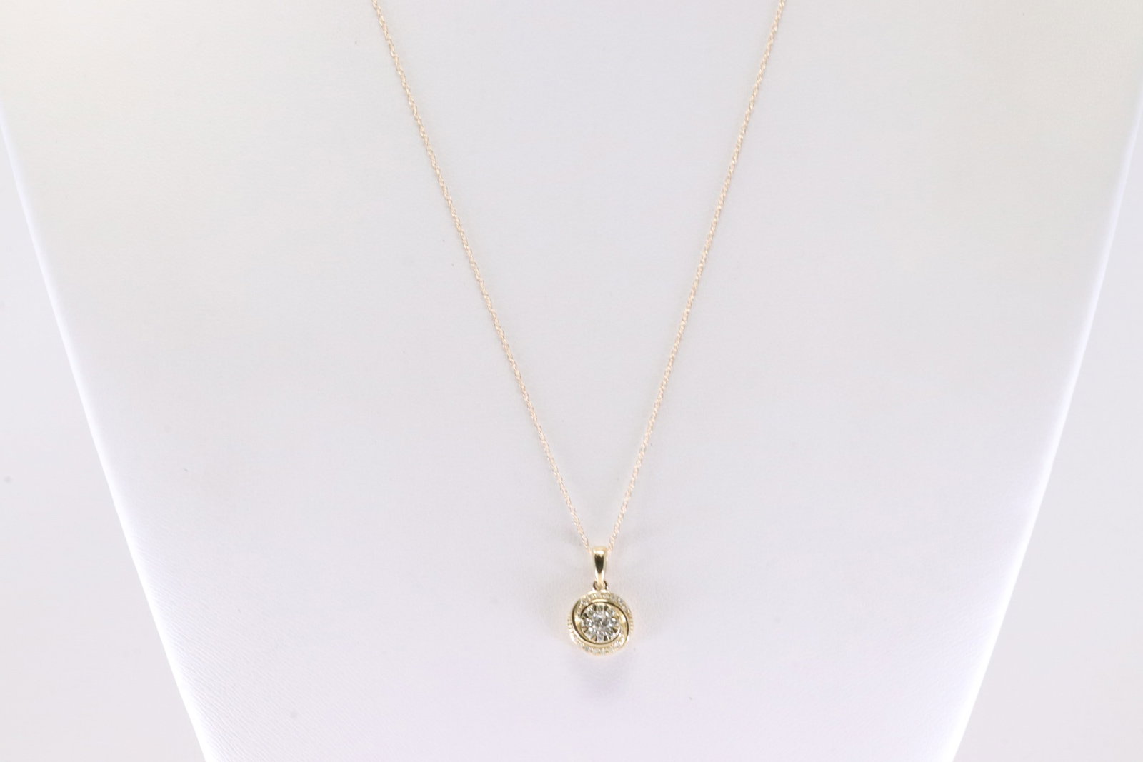Diamond Pendant / Necklace 10Kt.: 10Kt Yellow Gold Diamond Pendant / Necklace. This Necklace has Charming Pendant with Sparkling Diamonds. Diamonds weight: 0.25ctw. Necklace length: 18.00"