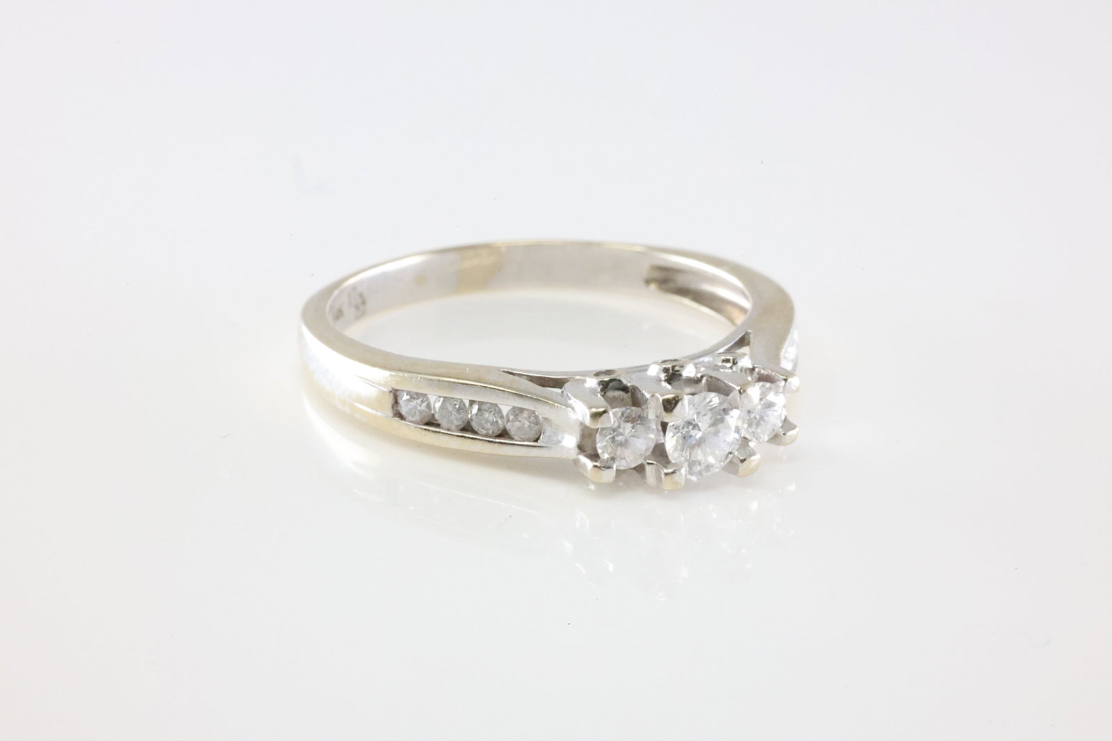 Diamond Ring 14Kt. - 2