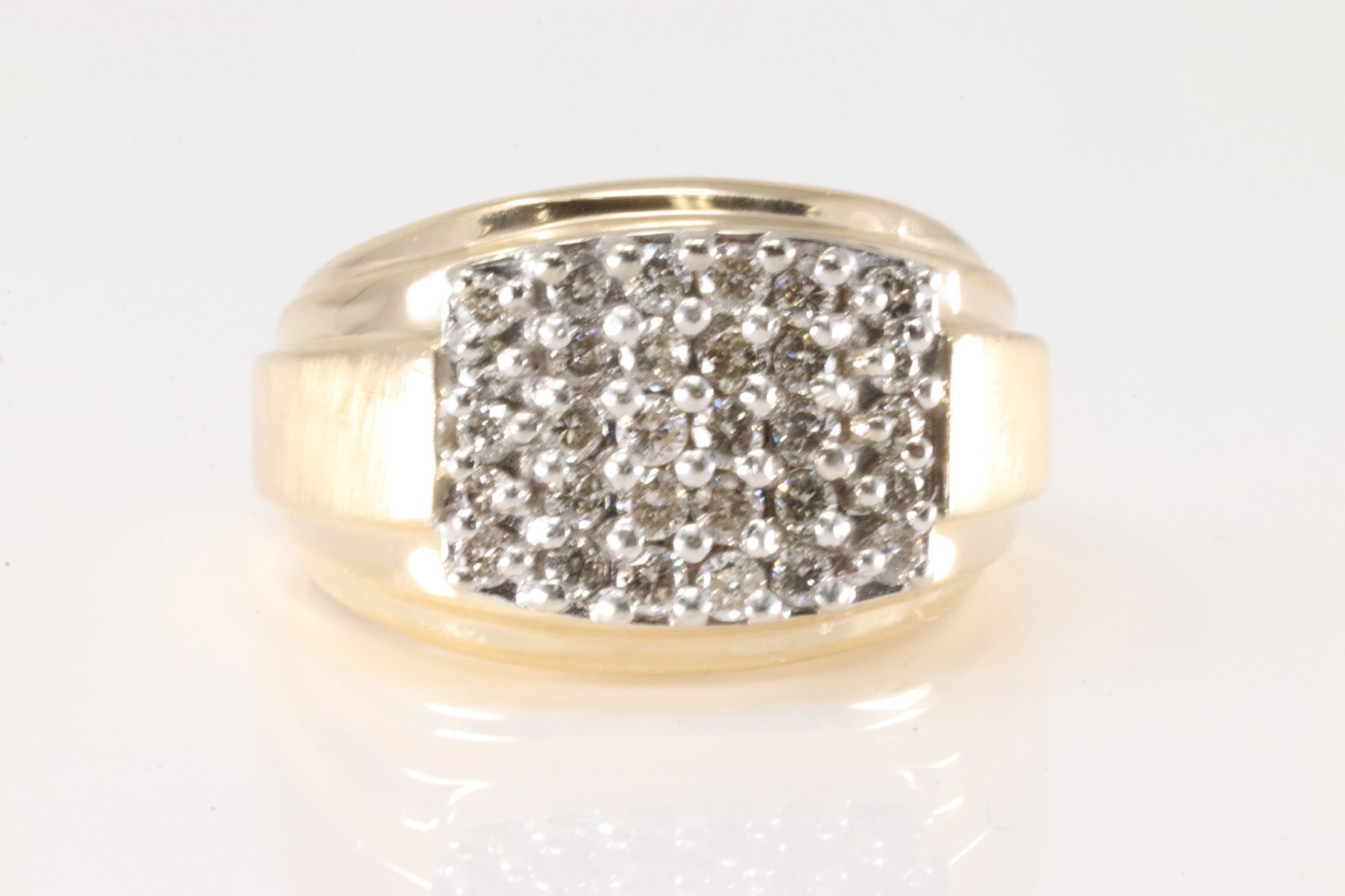 Diamond Ring 14Kt. (1 of 4)