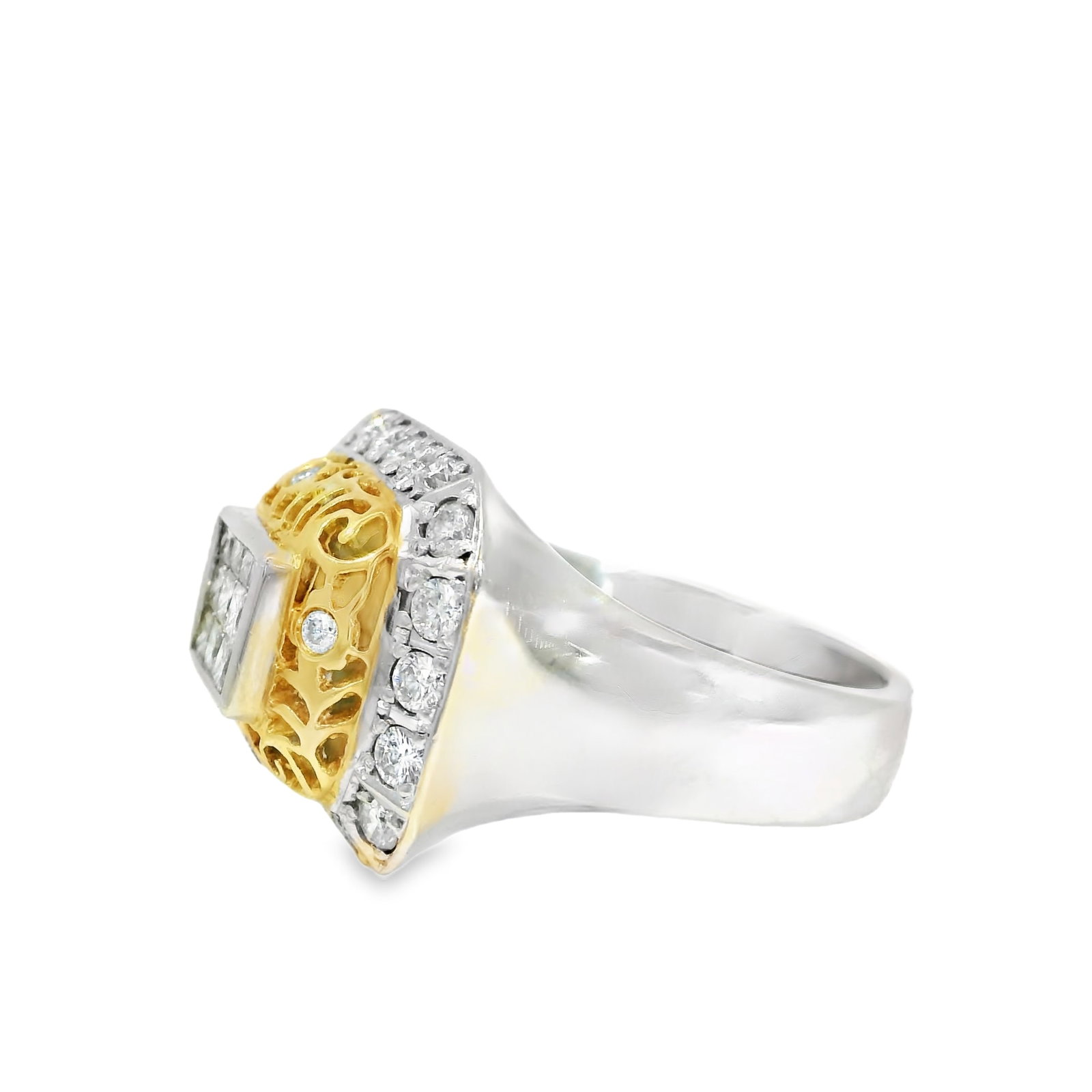 Diamond Ring 18Kt. - 2