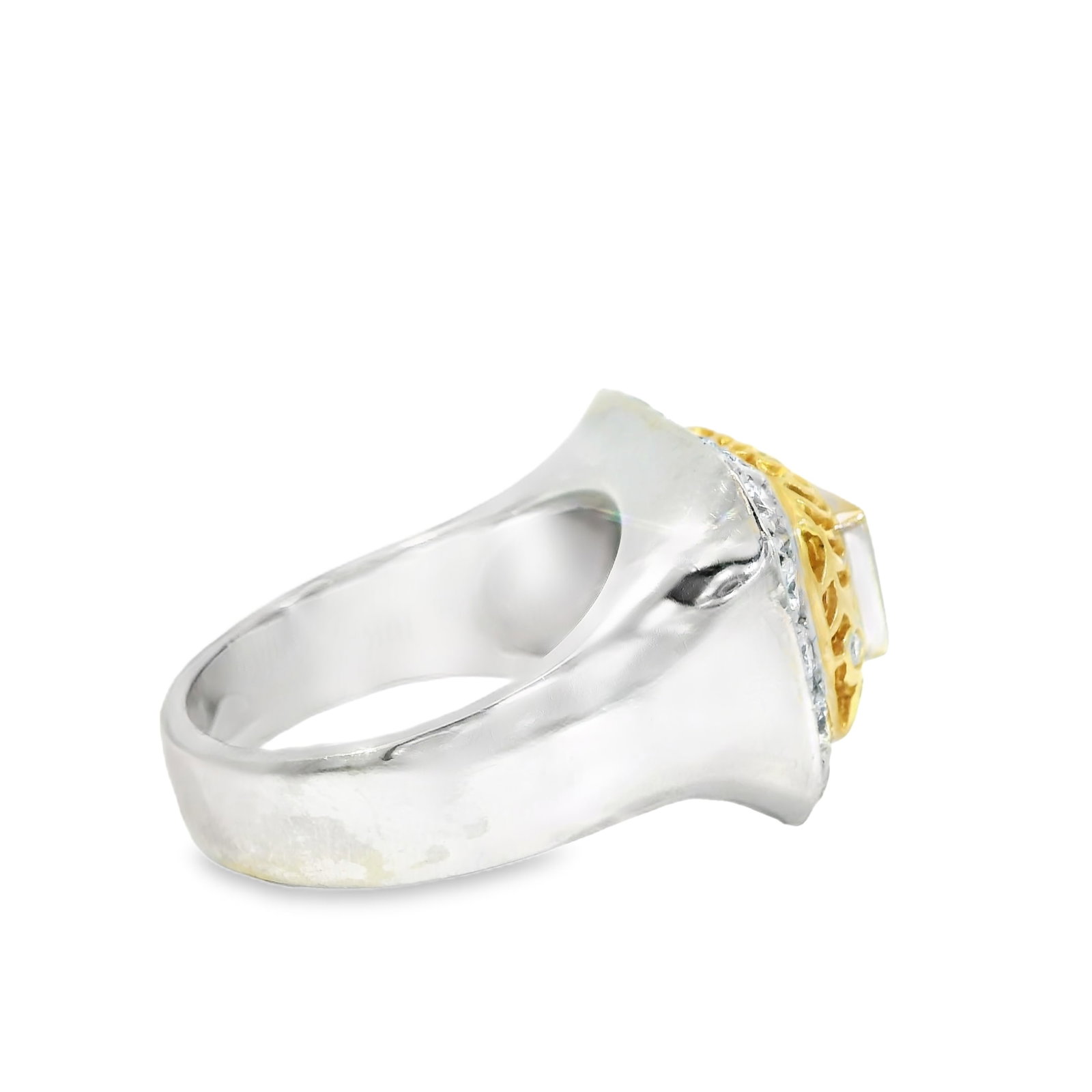 Diamond Ring 18Kt. - 3