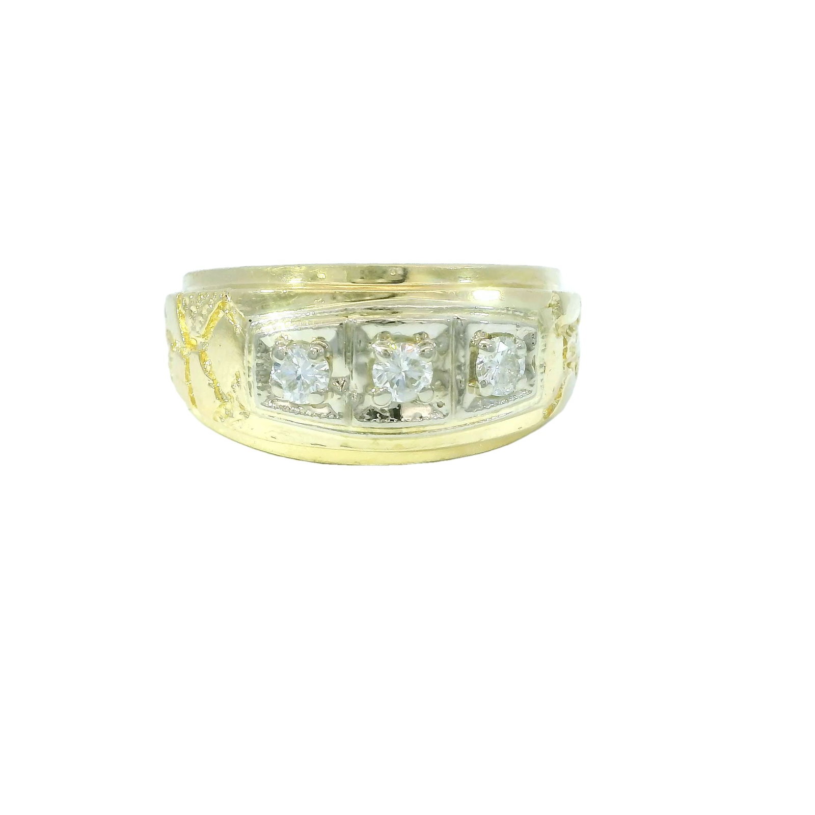 14kt Nugget Diamond Ring: This 14k gold ring features three brilliant diamonds set in a classic Nugget design. The craftsmanship showcases a luxurious appeal that complements any style, perfect for special occasions or