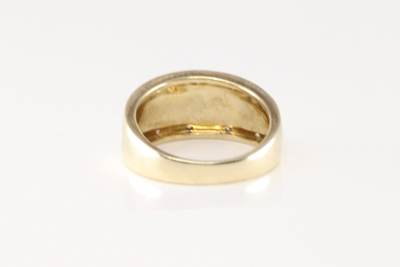 Diamond Ring. - 4