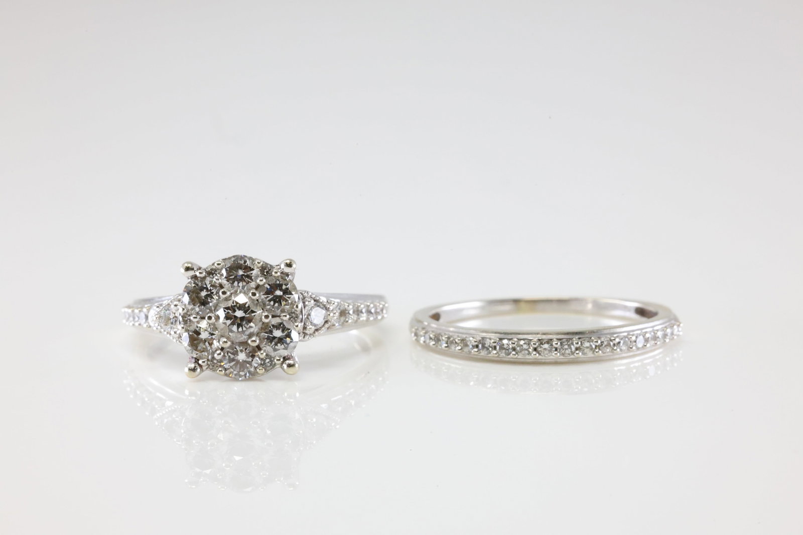 Diamond Bridal Set Ring 14Kt.: Ladies 14Kt Diamond Bridal Set Ring. This Elegant Set has Engagement Ring And Wedding Band / Both with Brilliants Diamonds. Diamonds weight approx: 2.00ctw. Ring's size: 9.50. Total weight: 6.25