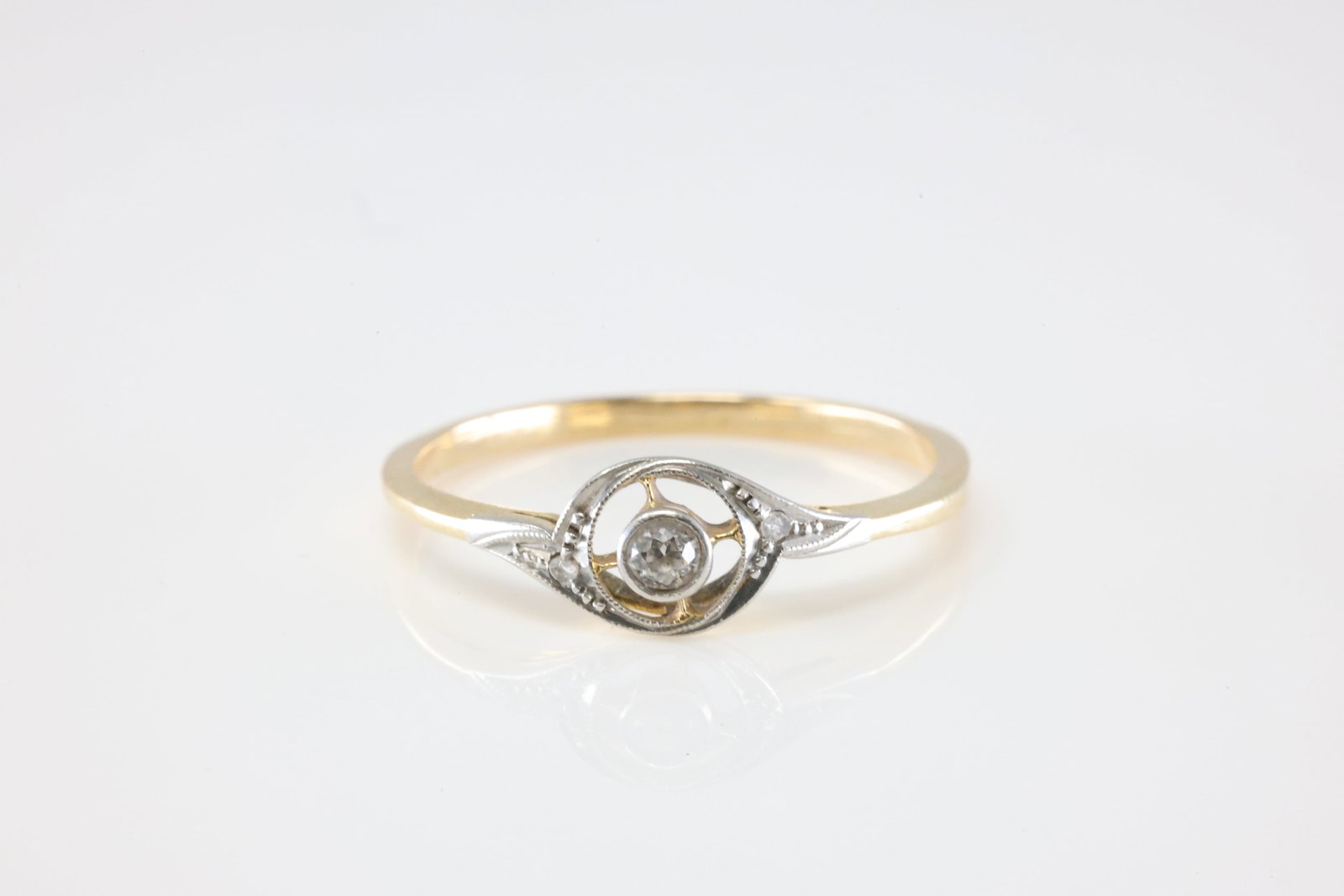 Diamond Ring 14Kt.: 14Kt Yellow Gold Diamond Ring. This Ring has Solitaire Diamond. Ring size: 7.50.