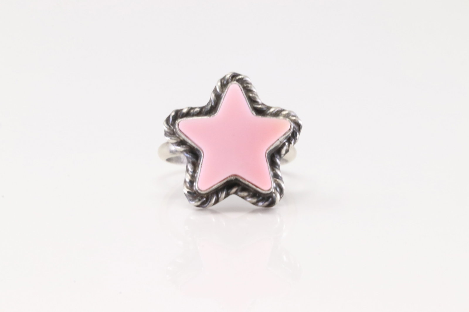 Native America Navajo Sterling Silver Pink Conch Shell Star Ring By Dixon. (1 of 4)