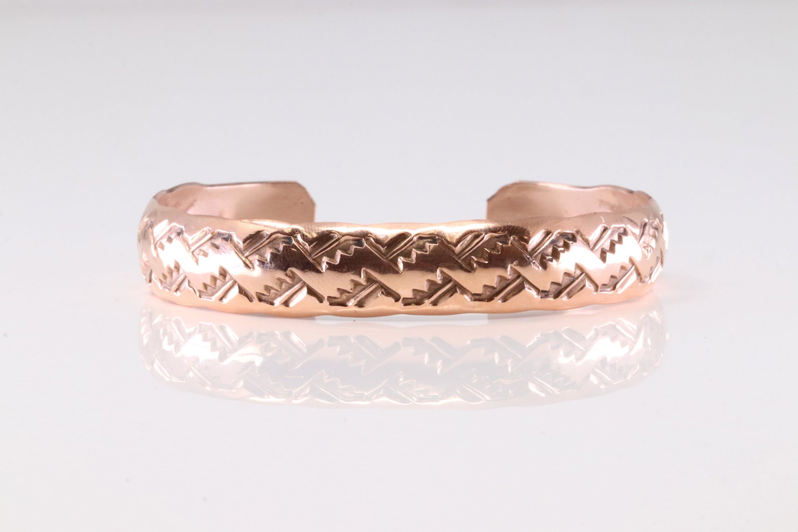 Native America Copper Bracelet Cuff. (1 of 4)