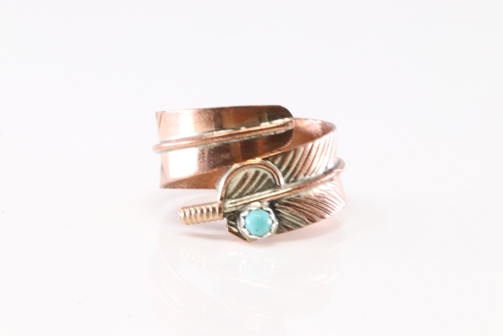 Native America Navajo Copper Turquoise Ring By D.: This is a Native America Navajo Copper Turquoise Ring By D. Ring size: 8.25.