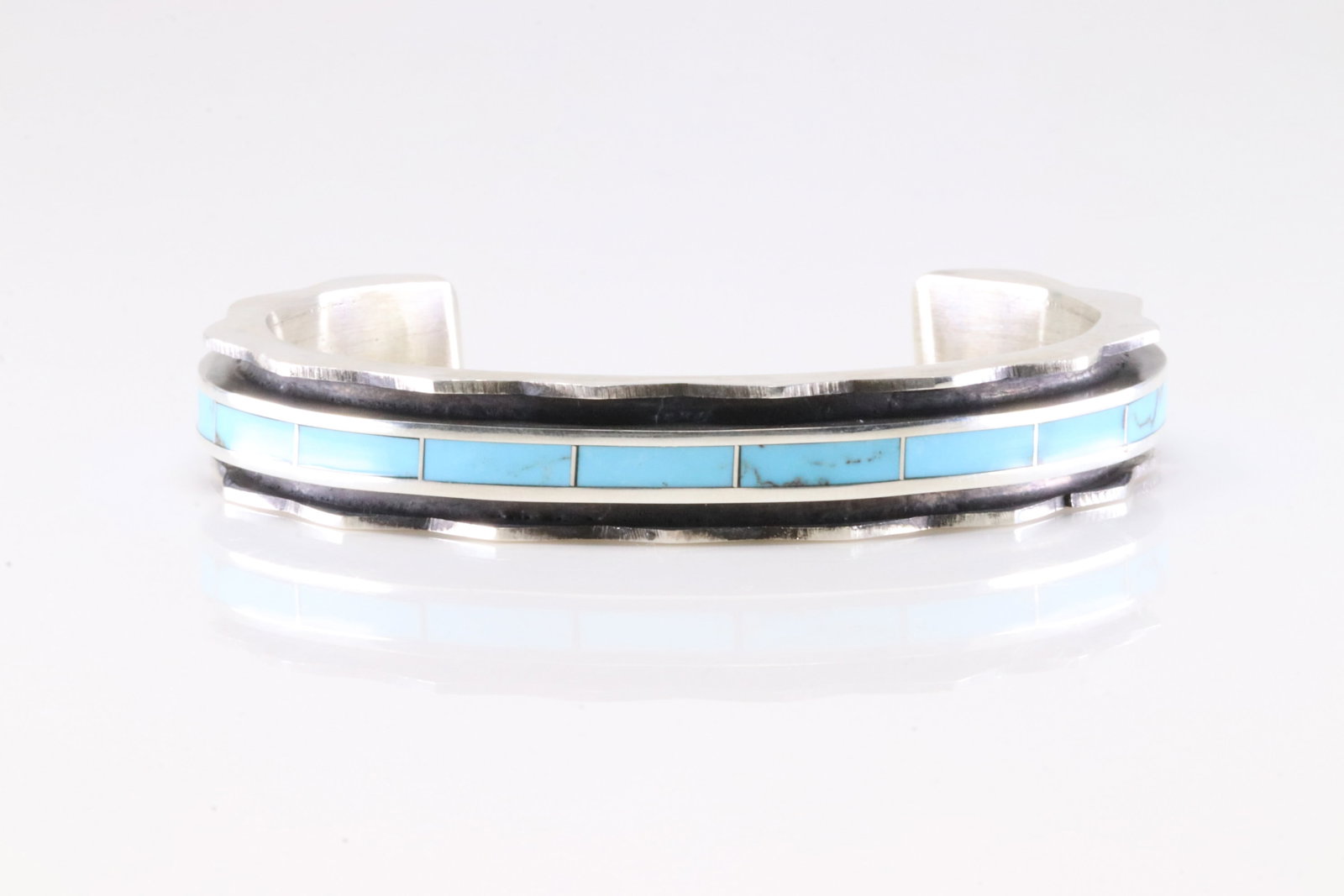 Native America Zuni Sterling Silver Turquoise Bracelet Cuff By Loretto.: This is a Native America Zuni Sterling Silver Turquoise Bracelet Cuff By Loretto.