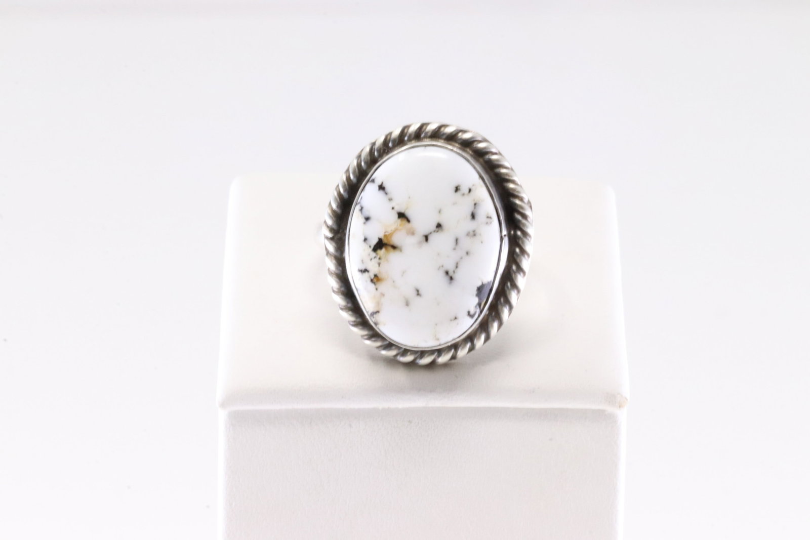 Native America Navajo Sterling Silver White Buffalo Ring By L.C.: This is a Native America Navajo Sterling Silver White Buffalo Ring By L.C. Ring size: 7.00.