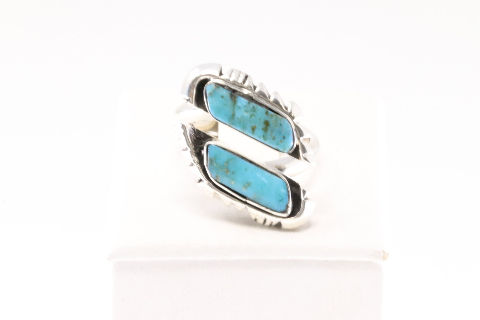 Native America Navajo Sterling Silver Turquoise Ring By Jeremy Delgarito. (1 of 4)