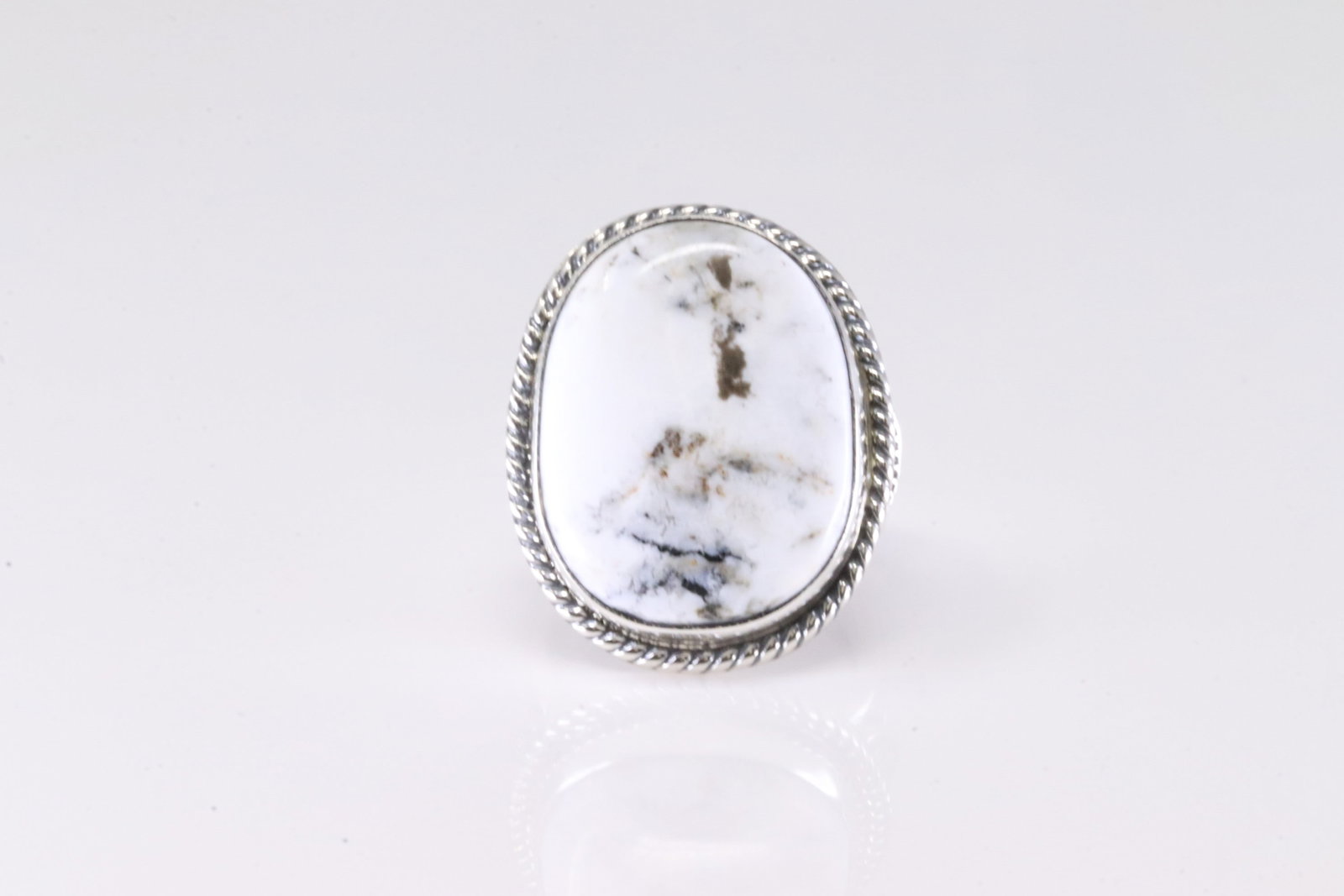 Native America Navajo Sterling Silver White Buffalo Ring By C.F.: This is a Native America Navajo Sterling Silver White Buffalo Ring By C.F. Ring size: 9.25.
