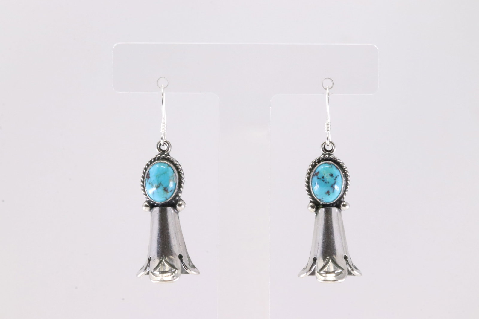 Native America Navajo Sterling Silver Turquoise Blossom Dangling Earring's By Sharon McCarthy.: This is a Native America Navajo Sterling Silver Turquoise Blossom Dangling Earring's By Sharon McCarthy. Stamp From R.B Company.
