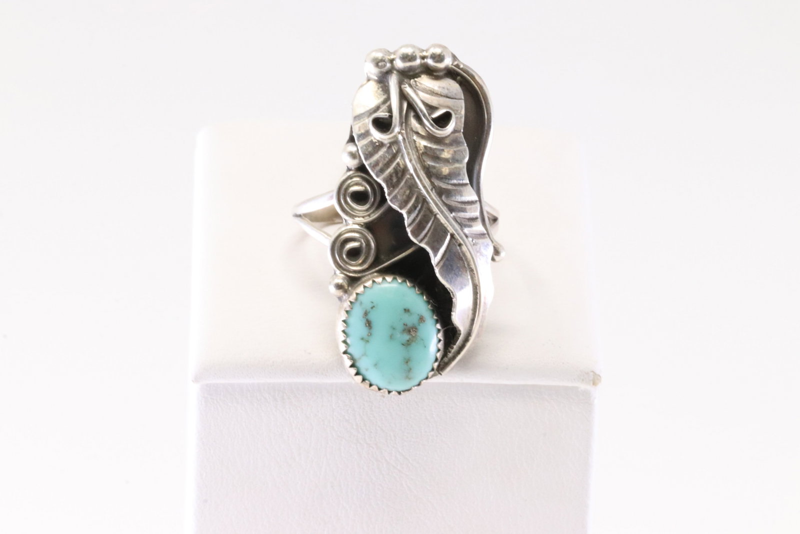Native America Navajo Sterling Silver Turquoise Ring By R. (1 of 4)