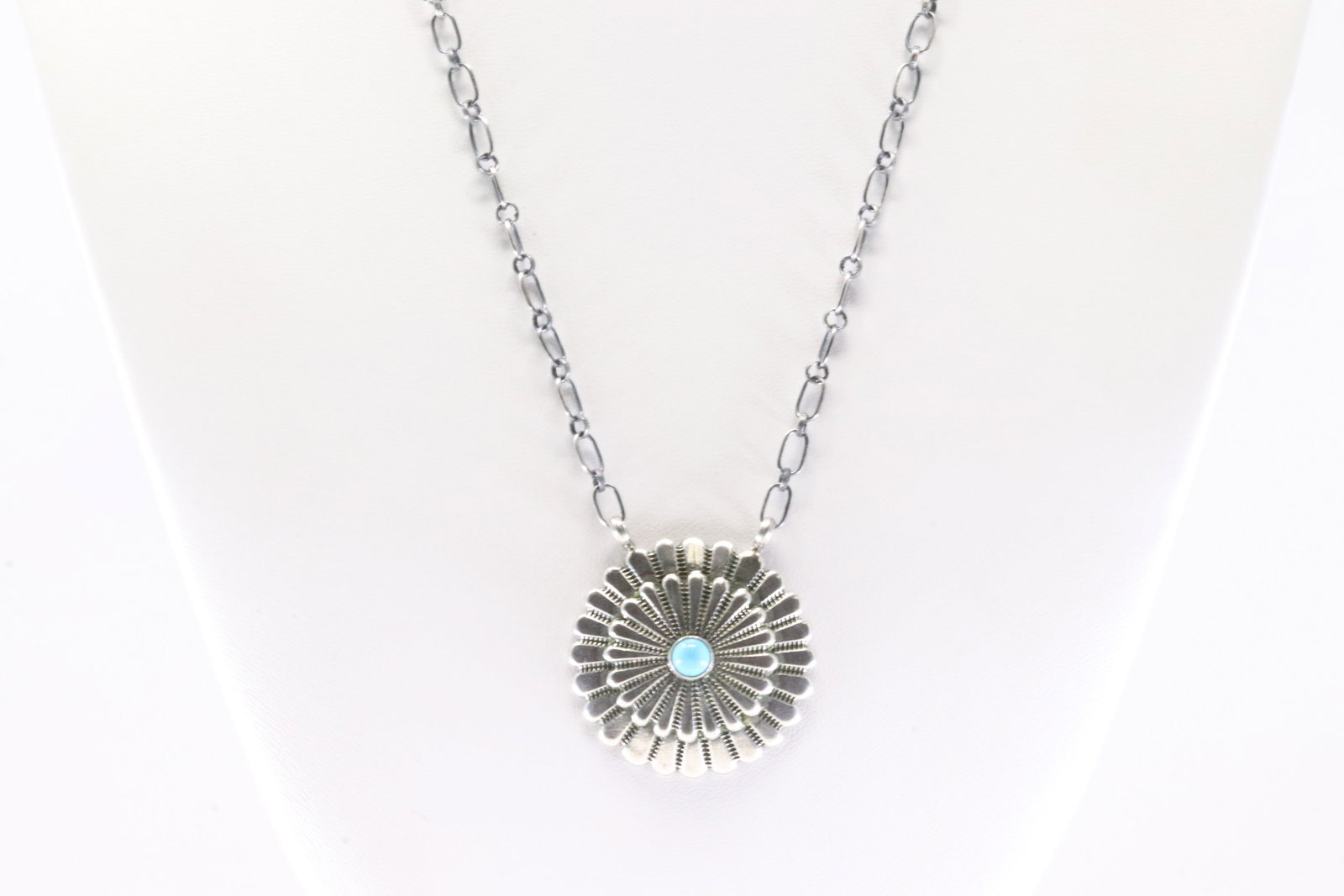 American Sterling Silver Turquoise Necklace. (1 of 4)