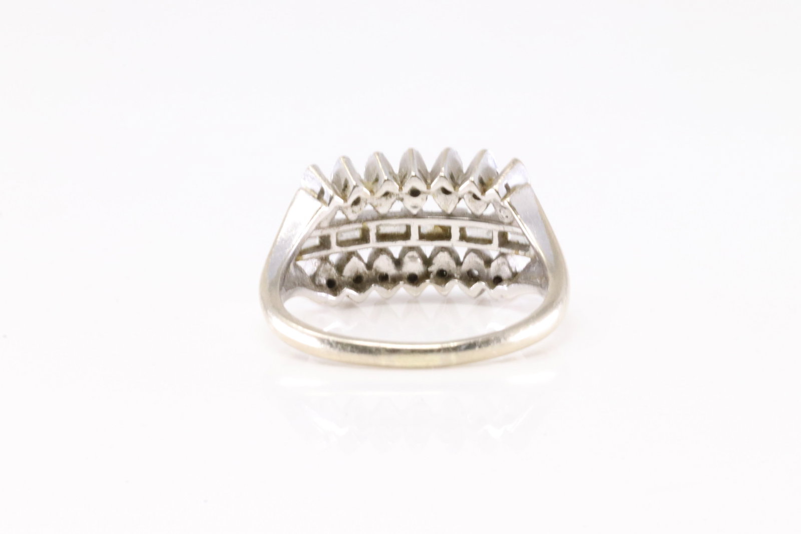 Diamond Ring 14Kt. - 4
