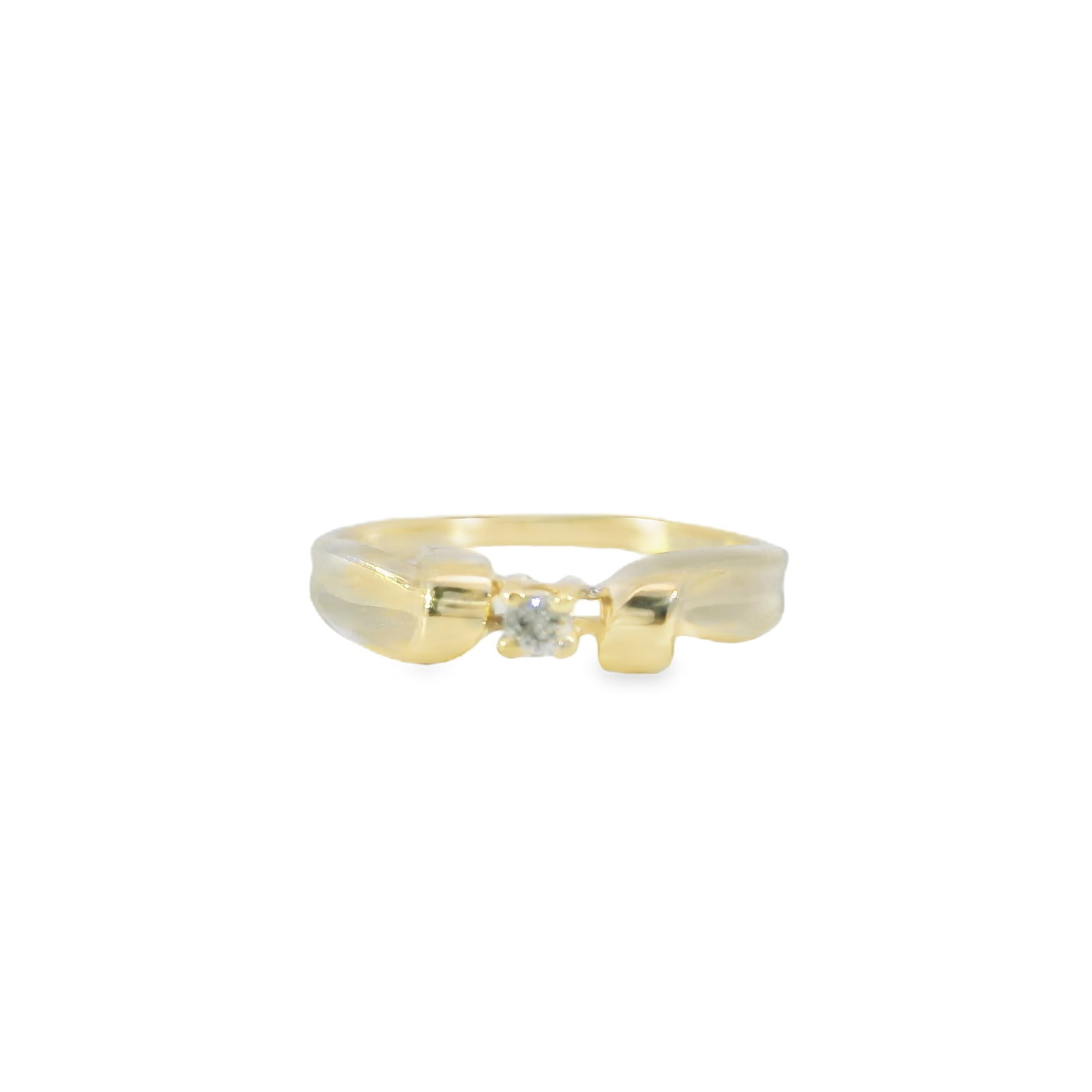 Engagement Diamond Ring 14Kt.: Ladies 14Kt Yellow Gold Engagement Diamond Ring. This exquisite gold ring features a stunning central diamond, elegantly flanked by two smaller diamonds. Its minimalist design exudes sophistication