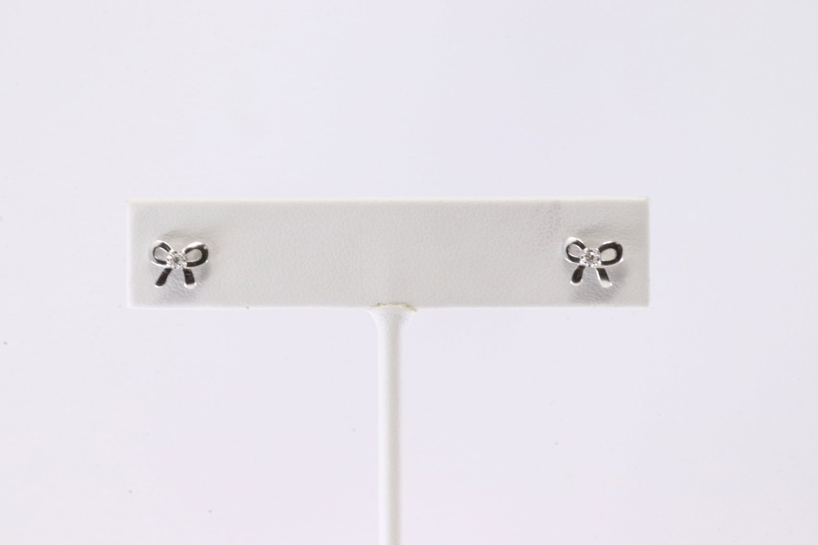 Bow Diamond Stud Earring 14Kt. - 2
