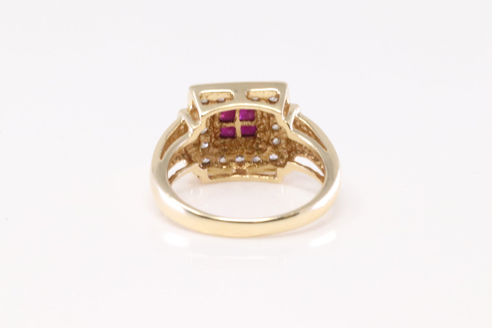 Ruby & Diamond Ring 14Kt. - 4