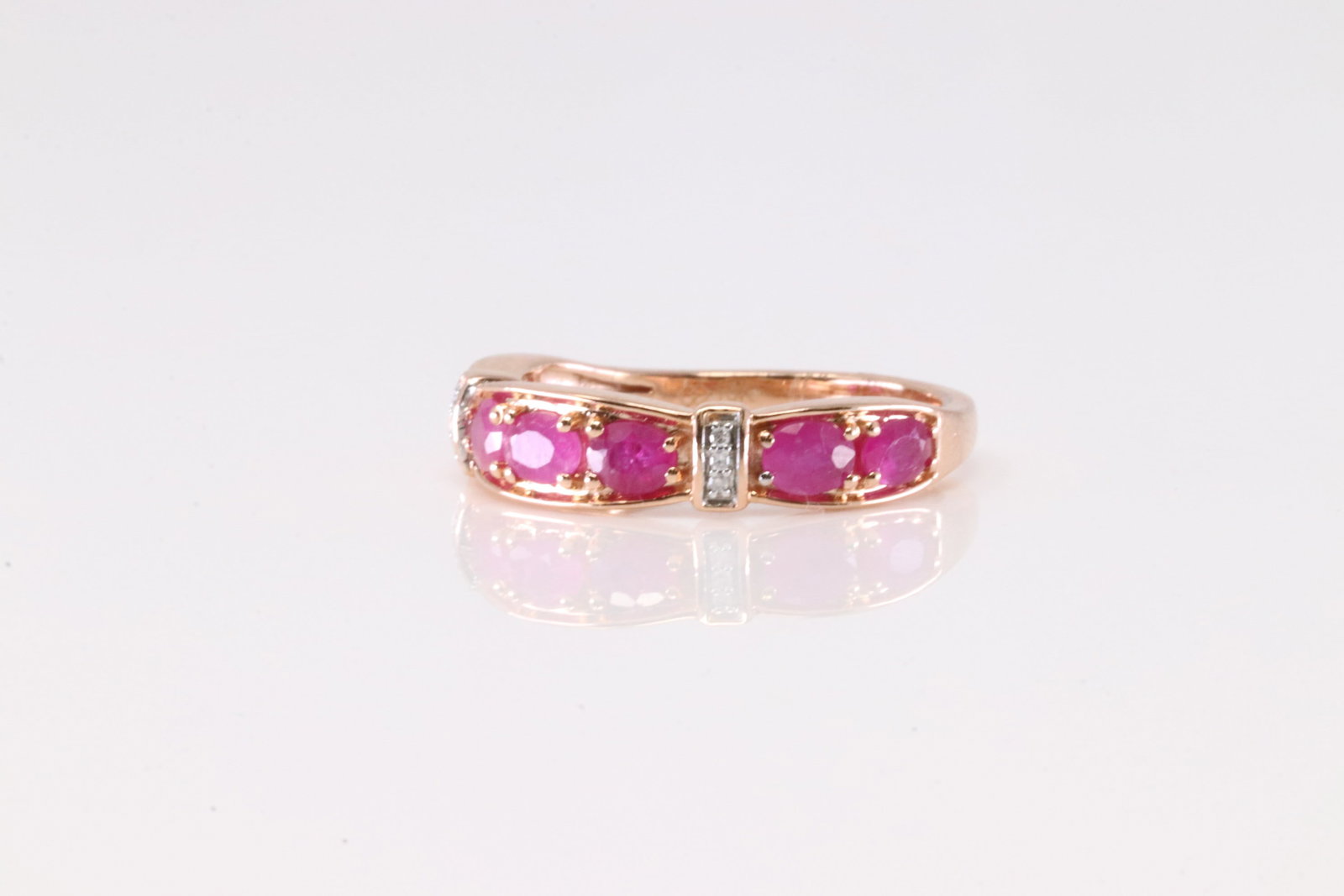 Ruby & Diamond Ring 10Kt. - 3