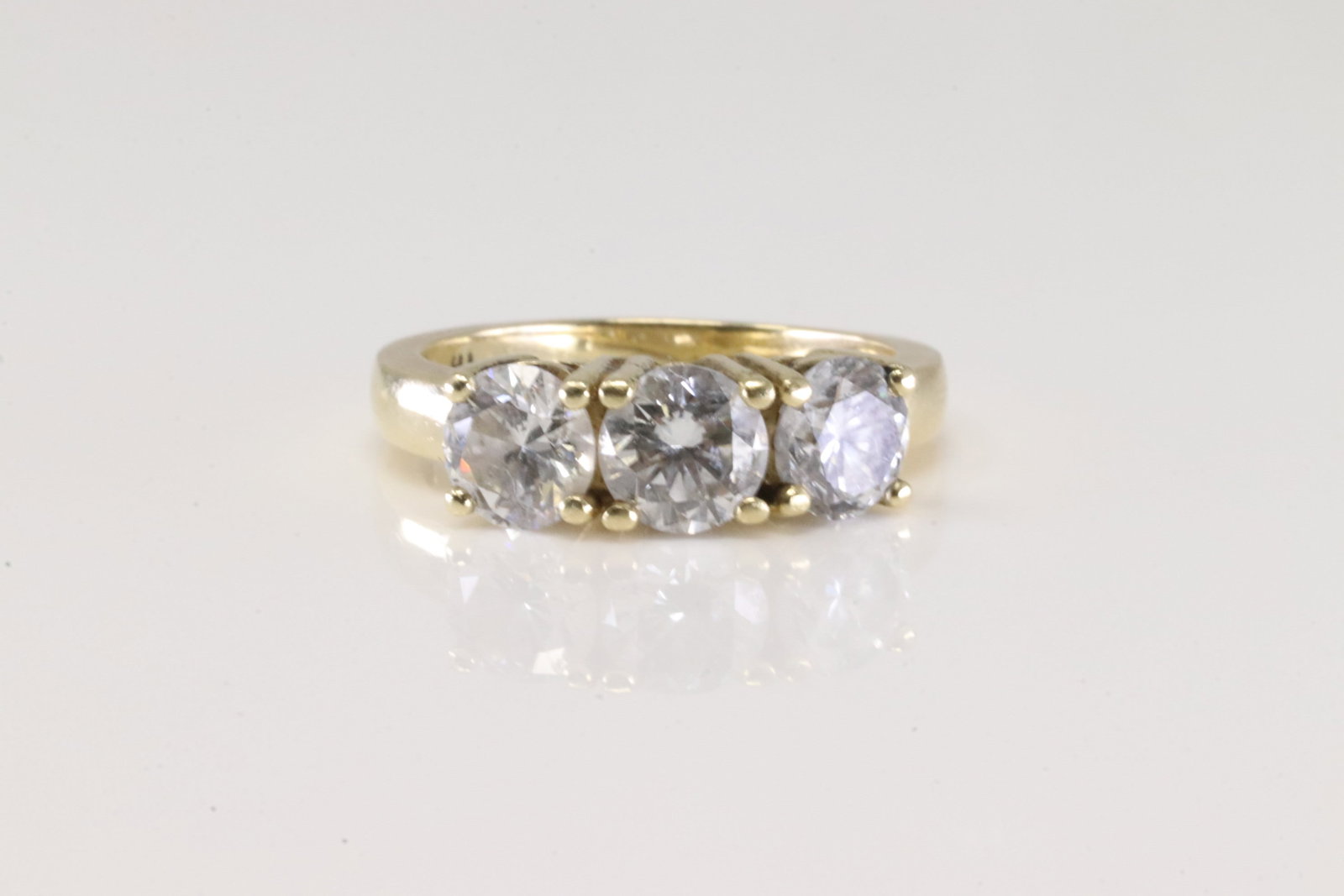 Diamond Ring 14Kt. (1 of 4)