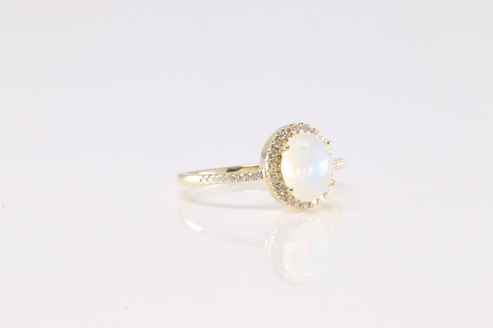 Opal & Diamond Ring 10Kt. - 2