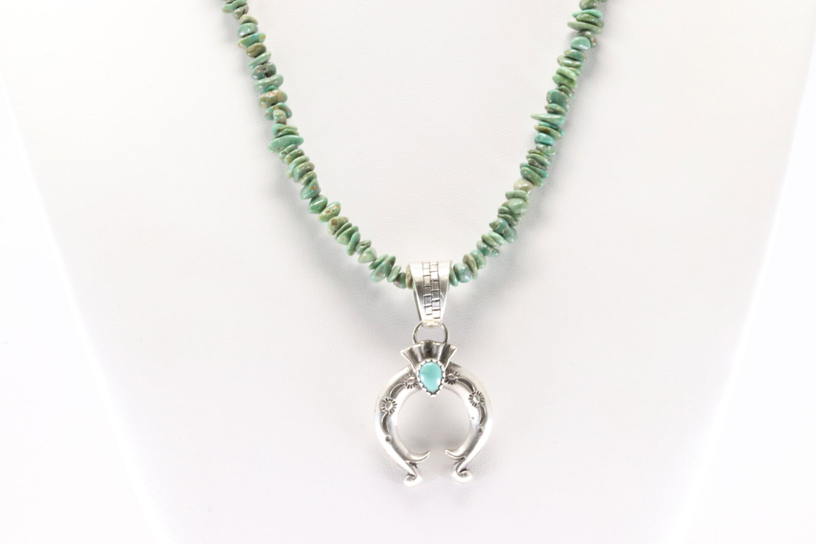 Native America Navajo Sterling Silver Turquoise Naja Necklace By Sharon McCarthy.: This is a Native America Navajo Sterling Silver Turquoise Naja Necklace By Sharon McCarthy. Stamp From R.B Company. Necklace length: 18.00"