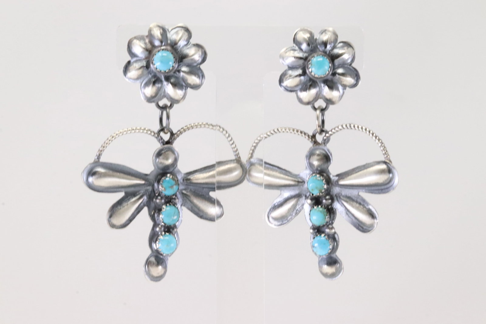 Native America Navajo Sterling Silver Kingman Turquoise Dragonfly Post / Dangling Earring's By: This is a Native America Navajo Sterling Silver Kingman Turquoise Dragonfly Post / Dangling Earring's By Gabriela Yazzie.