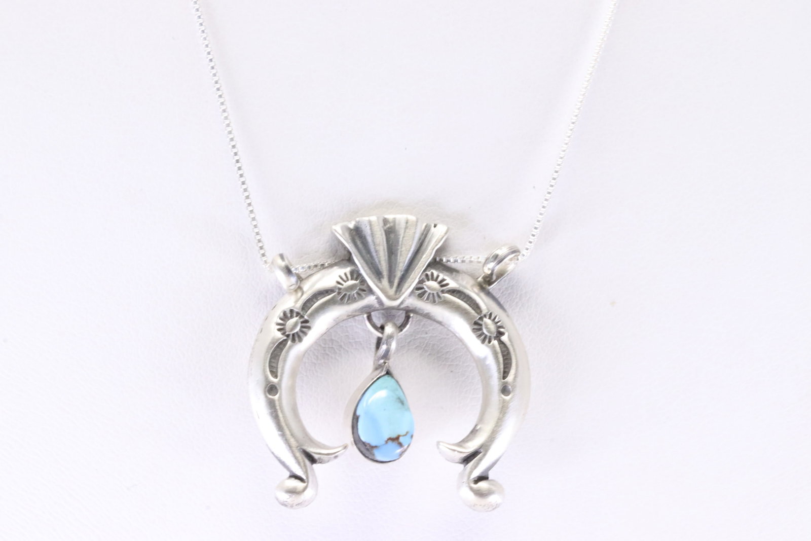 Native America Navajo Sterling Silver Golden Hill Turquoise Naja Pendant/ Stamp From R.B Company.: This is a Native America Navajo Sterling Silver Golden Hill Turquoise Naja Pendant/ Stamp From R.B Company. With A 925 Necklace. Necklace length: 18.00"