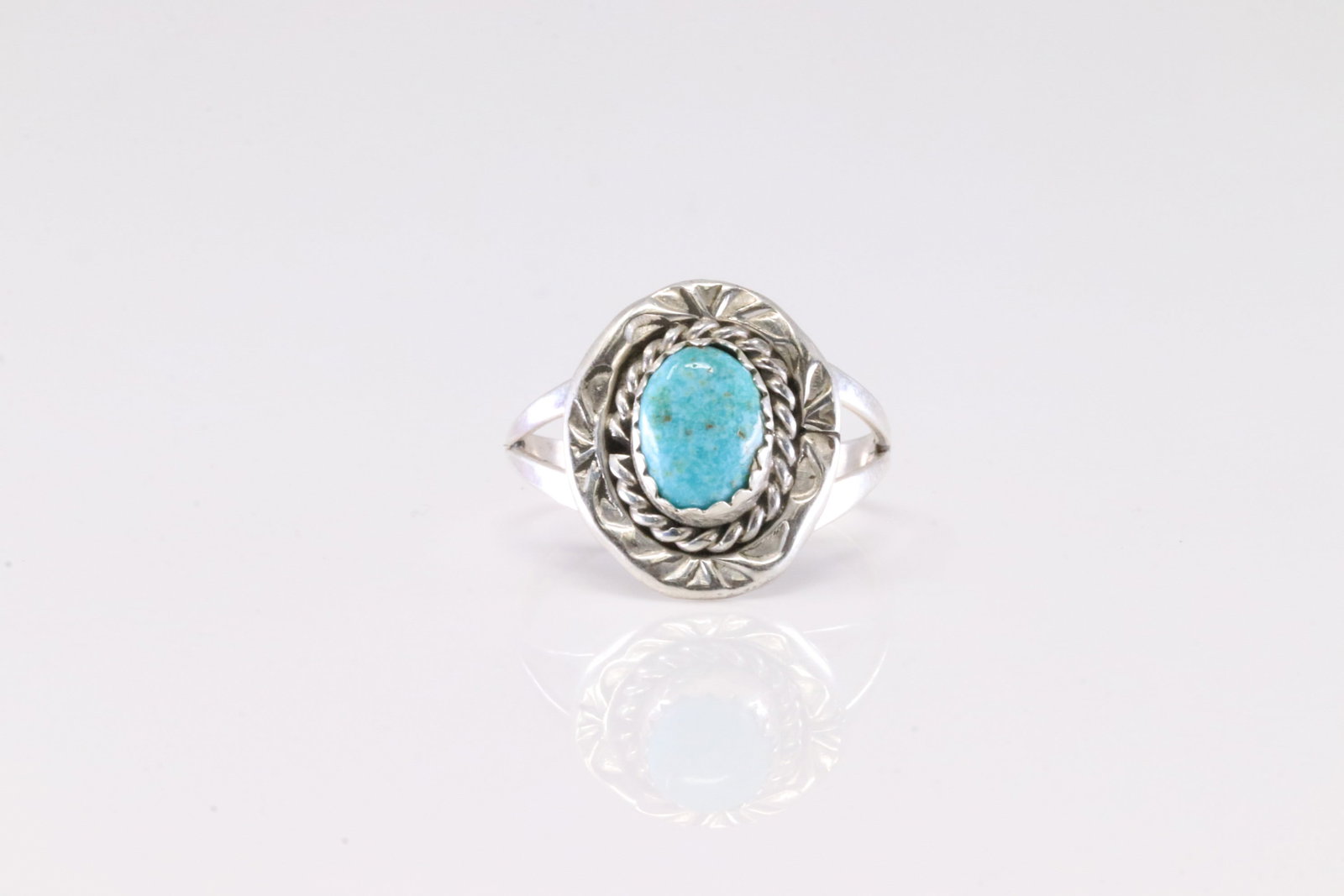 America Sterling Silver Turquoise Ring. (1 of 3)