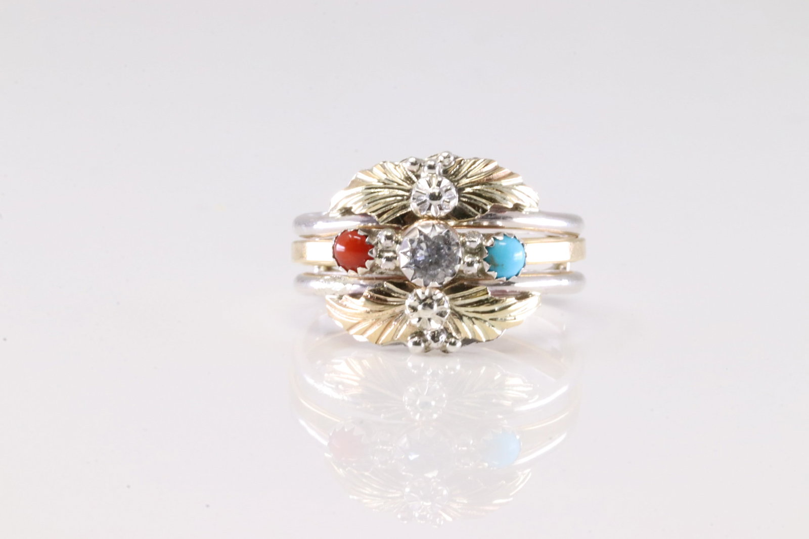America Stearling Silver Coral & Turquoise 3 band Ring.: This is a America Stearling Silver Coral & Turquoise 3 band Ring. Ring size: 8.25.