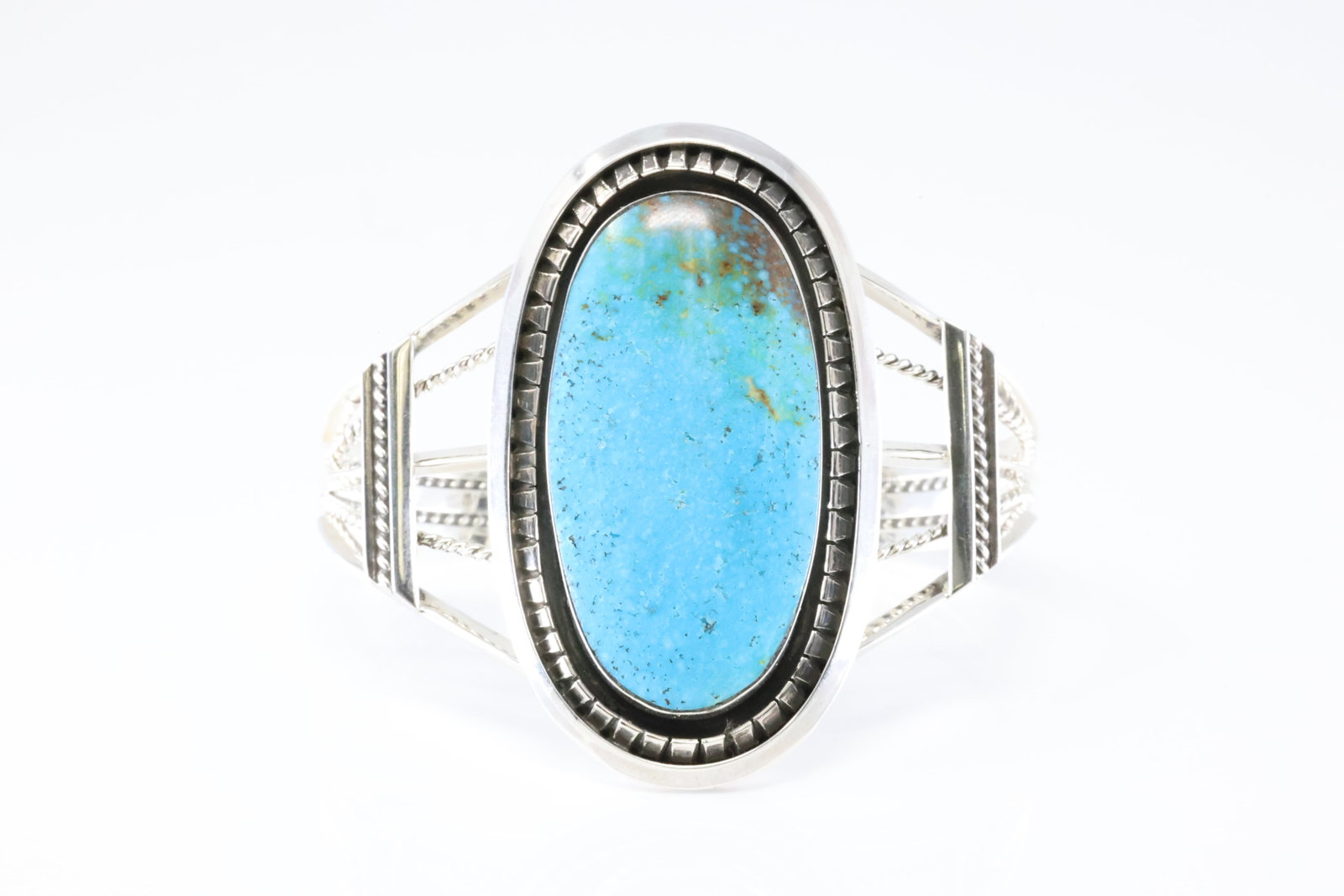 America Sterling Silver Turquoise Bracelet Cuff.: This is a America Sterling Silver Turquoise Bracelet Cuff.