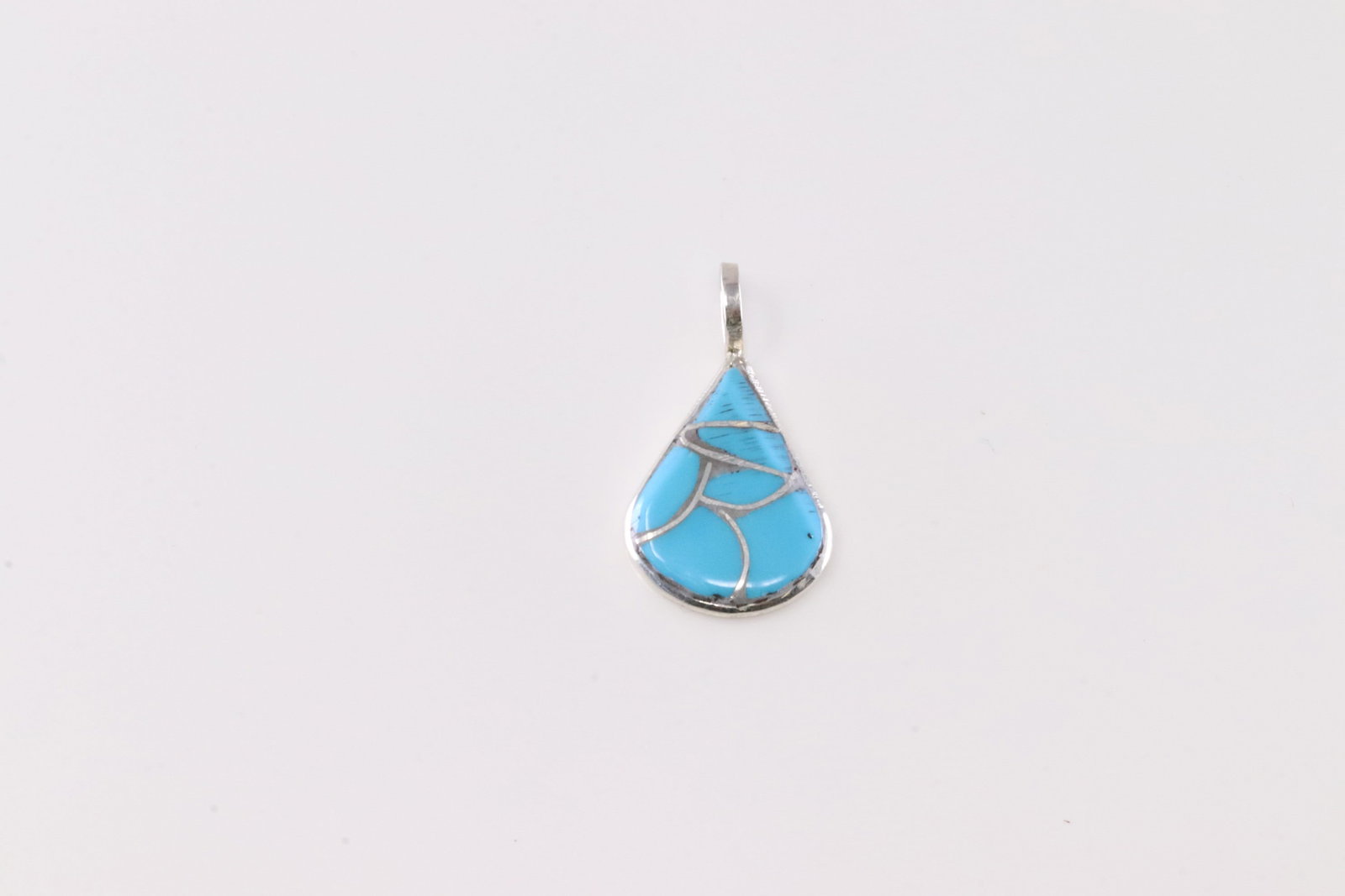 America Sterling Silver Turquoise Inlay Pendant.: This is a America Sterling Silver Turquoise Inlay Pendant.