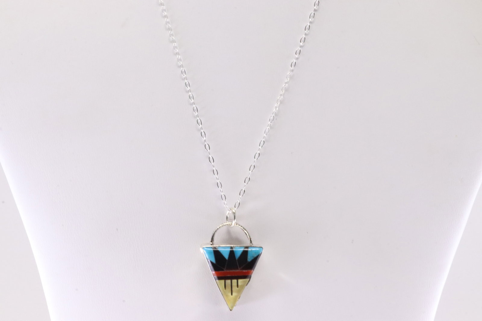 Native America Navajo Sterling Silver Multi-Color Stone Necklace.: This is a Native America Navajo Sterling Silver Multi-Color Stone Necklace. Stamp By R.B Company. Necklace Length: 18.00.