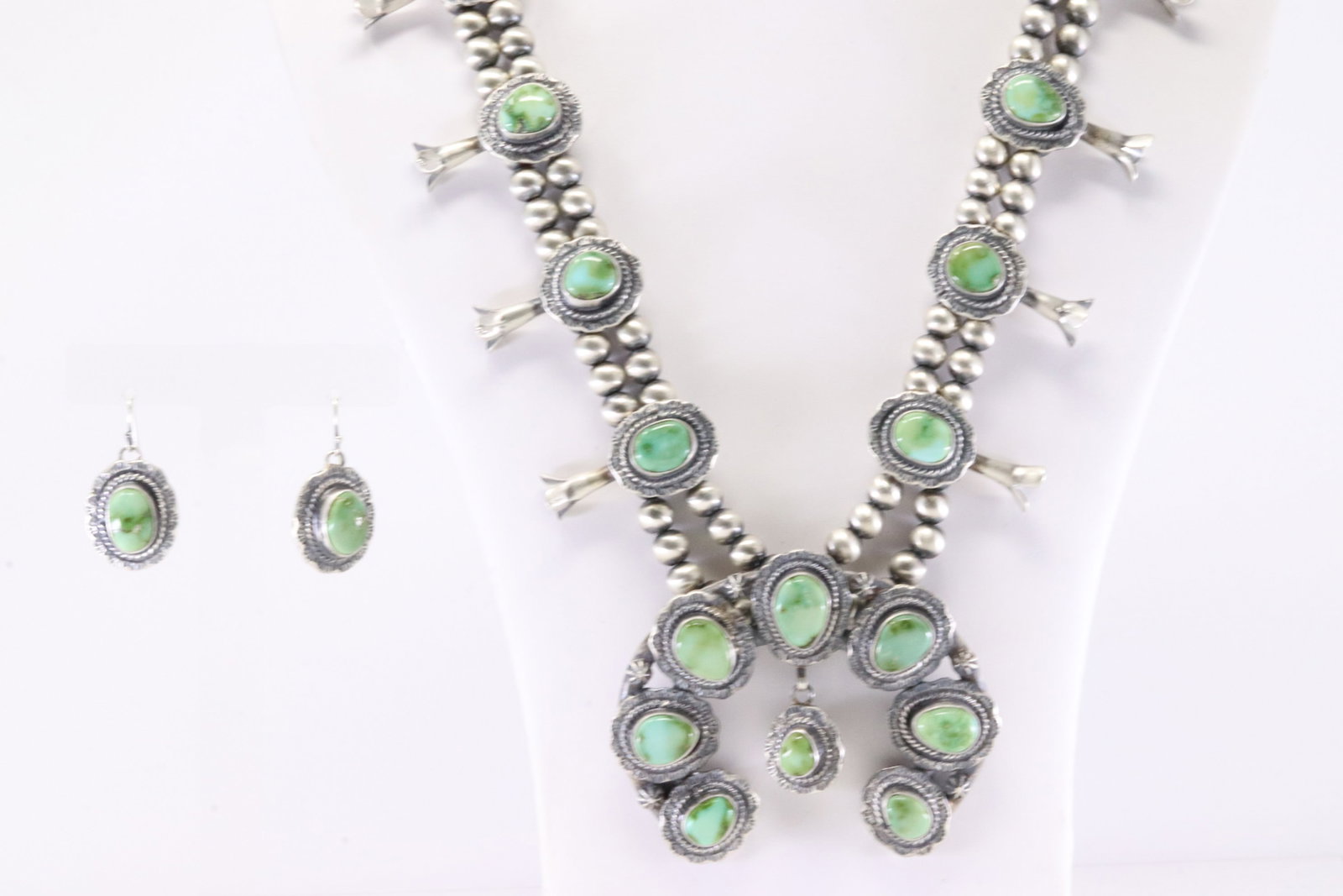Native American Navajo Sterling Silver Sonora Gold Turquoise Squash Blossom Necklace & Earring's Set: This is a Native American Navajo Sterling Silver Sonora Gold Turquoise Squash Blossom Necklace & Earring's Set By Thomas Francisco. Stamp Thomas Francisco. Necklace Length: 26.00. Total Weight: 163.23