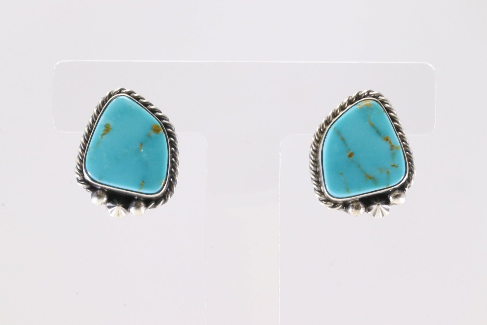 Native American Navajo Sterling Silver Kingman Turquoise Post Earring's By Chassity Belone.: This is a Native American Navajo Sterling Silver Kingman Turquoise Post Earring's By Chassity Belone. Stamp CB.